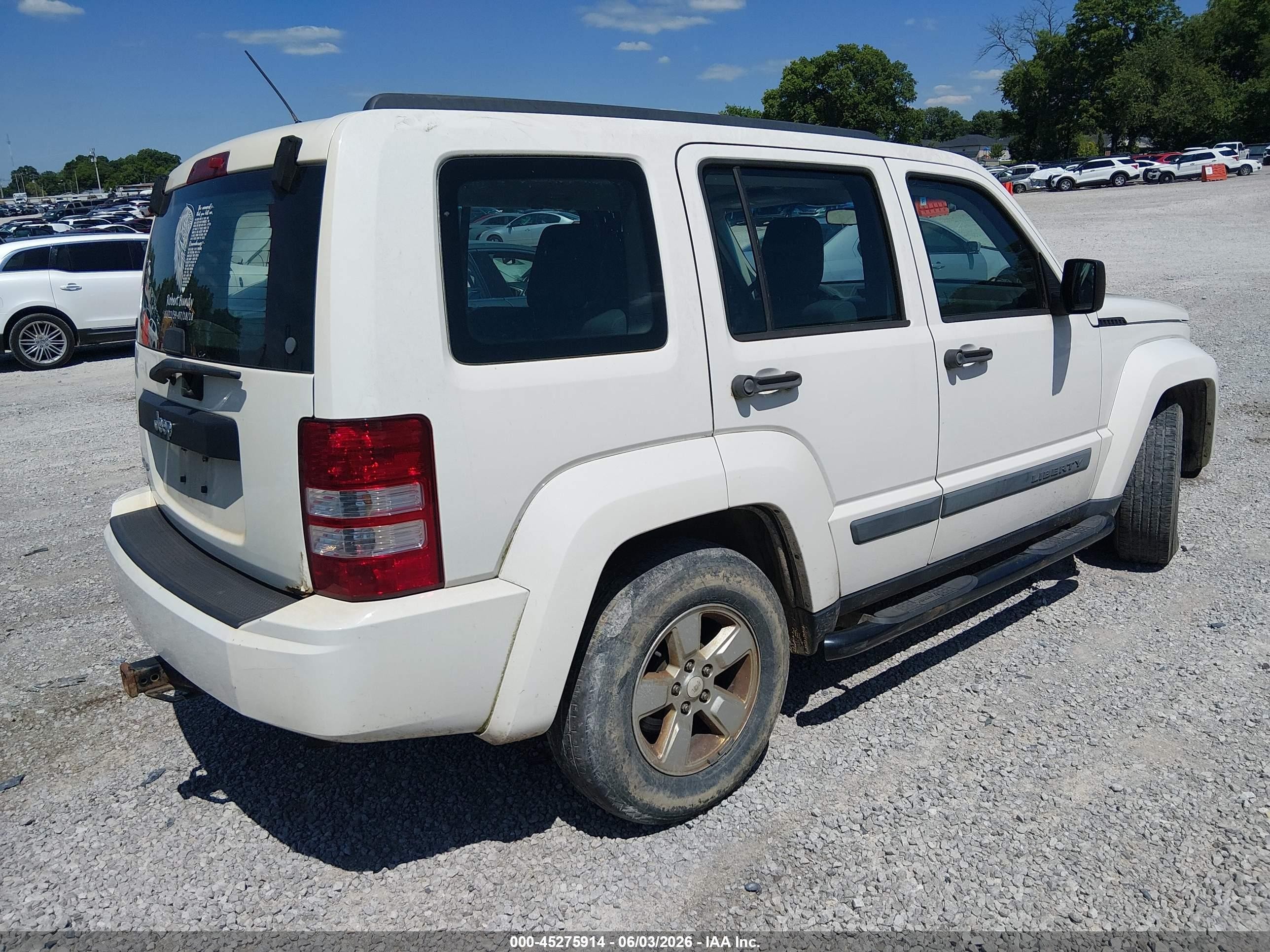 2009 Jeep Liberty Sport White vin: 1J8GN28K09W532501