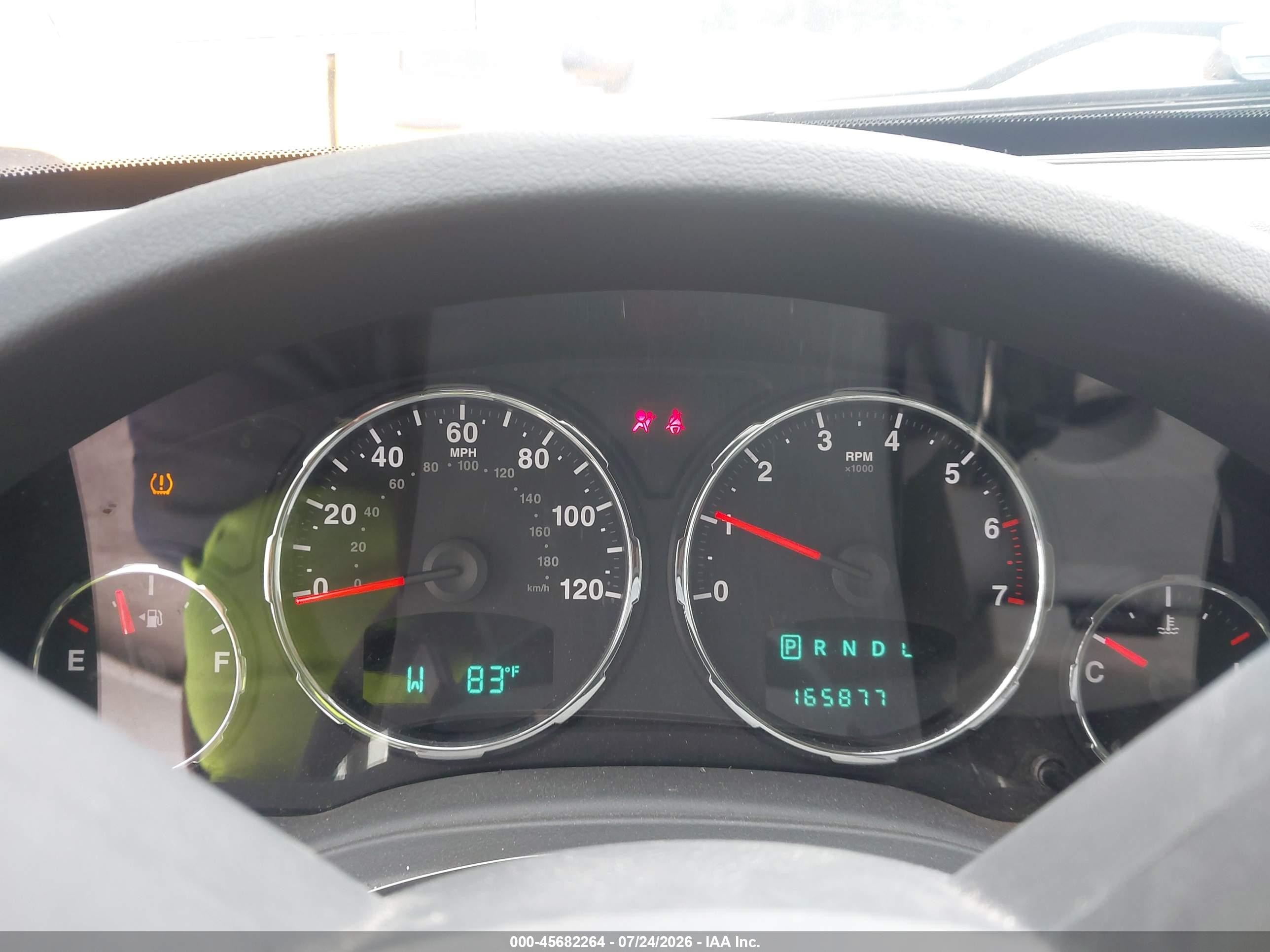 2008 Jeep Liberty Sport Burgundy vin: 1J8GN28K18W218211