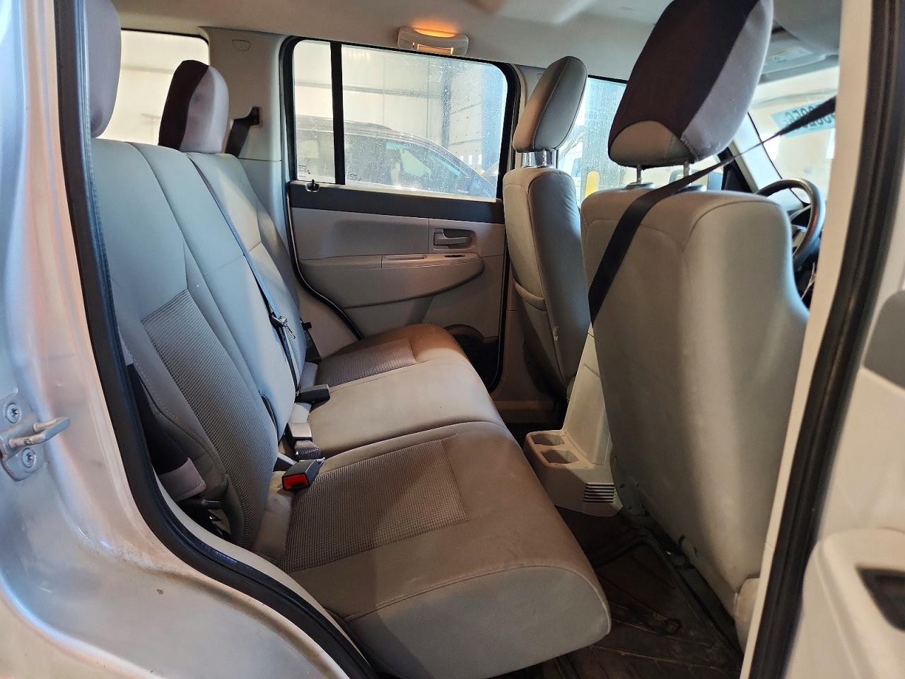 2008 Jeep Liberty Sport Silver vin: 1J8GN28K28W174963