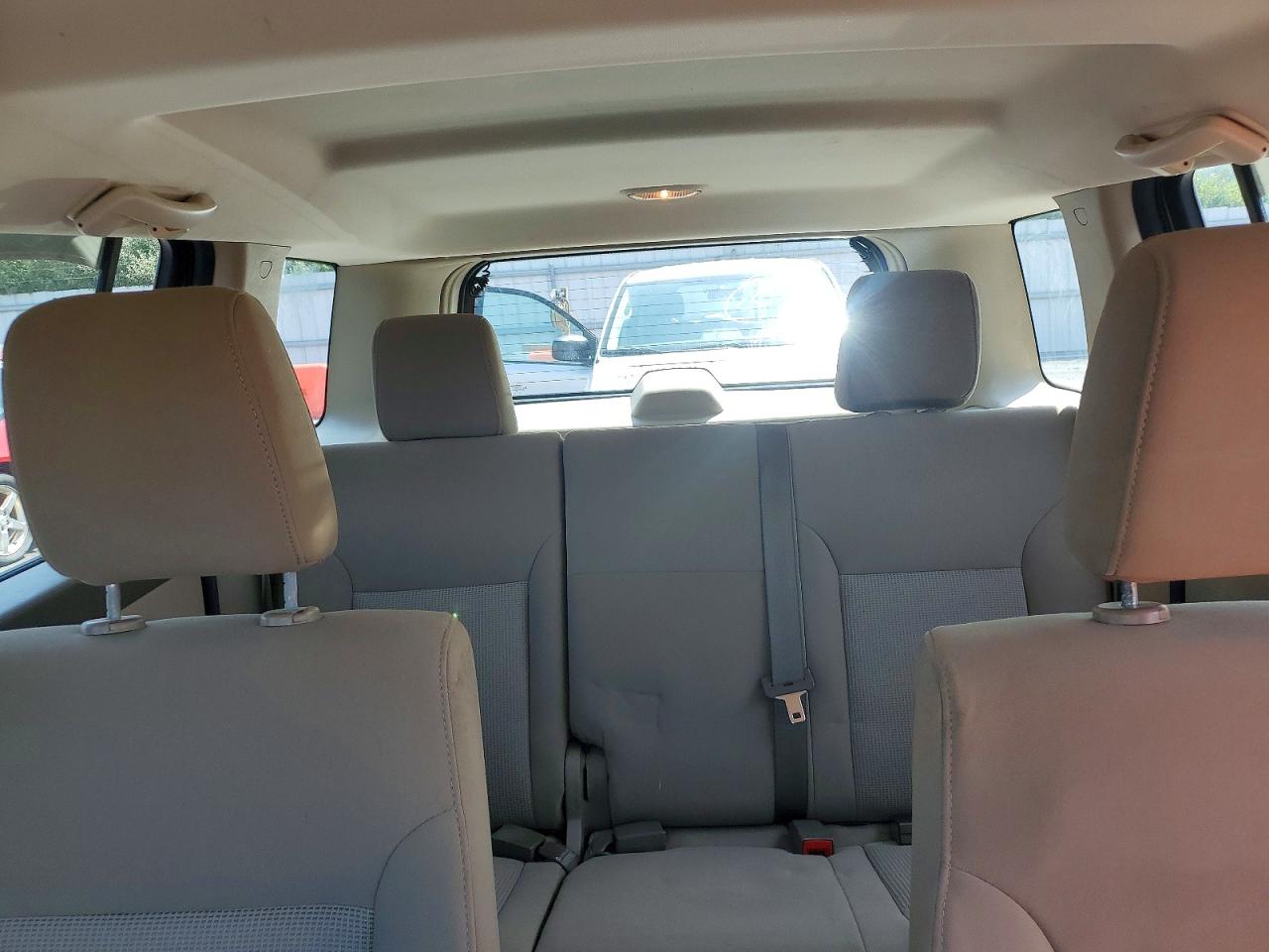 2008 Jeep Liberty Sport Silver vin: 1J8GN28K38W221305