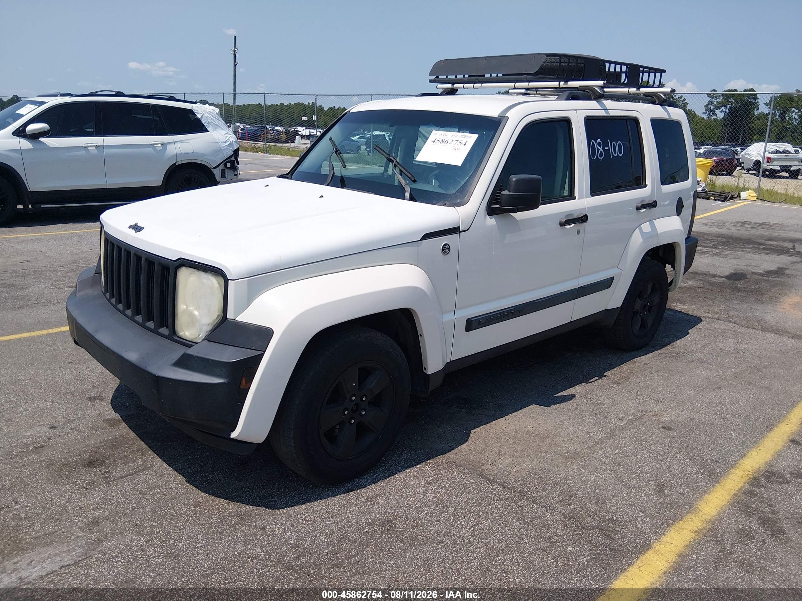 2008 Jeep Liberty Sport White vin: 1J8GN28K78W229634