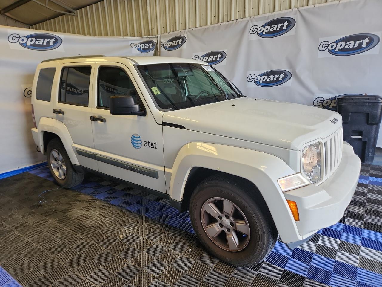 2009 Jeep Liberty Sport White vin: 1J8GN28K89W558621 Damage: Right Front Door, De-Identify, Removal Required