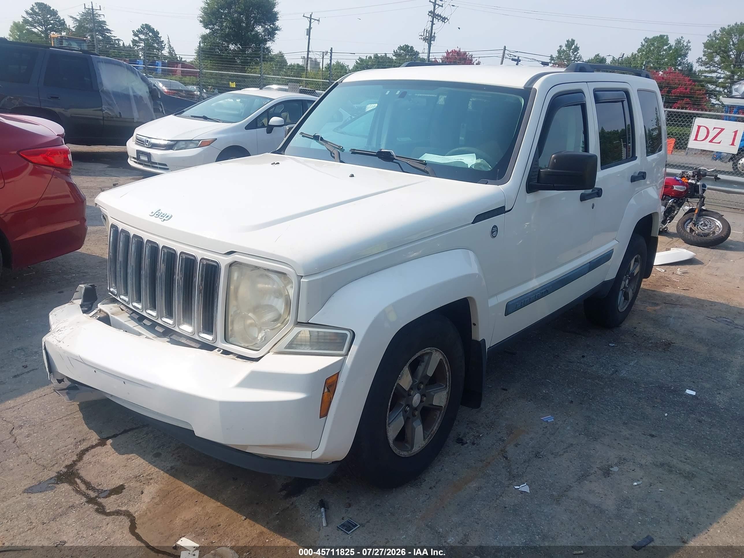 2008 Jeep Liberty Sport White vin: 1J8GN28K98W279015