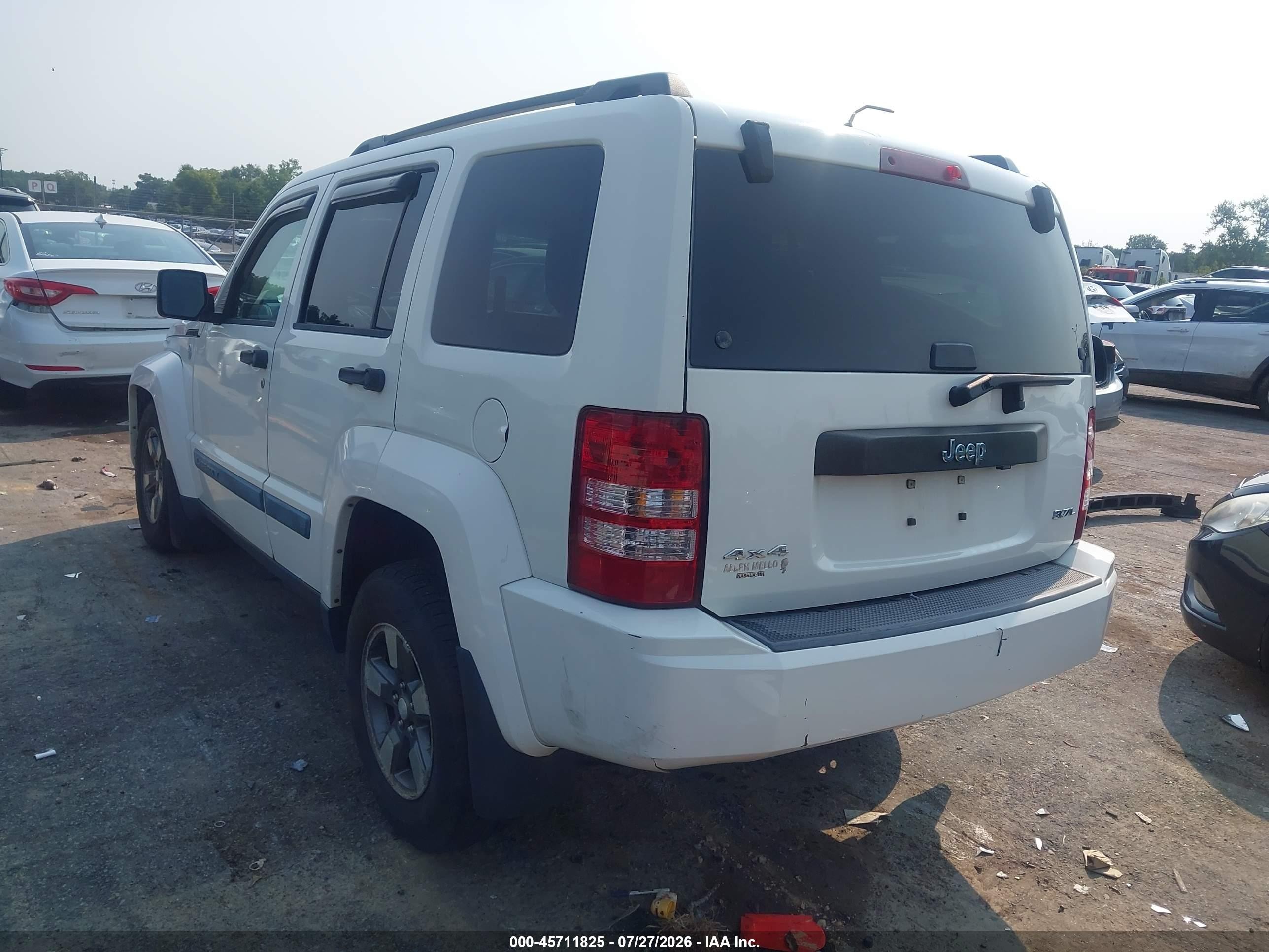 2008 Jeep Liberty Sport White vin: 1J8GN28K98W279015