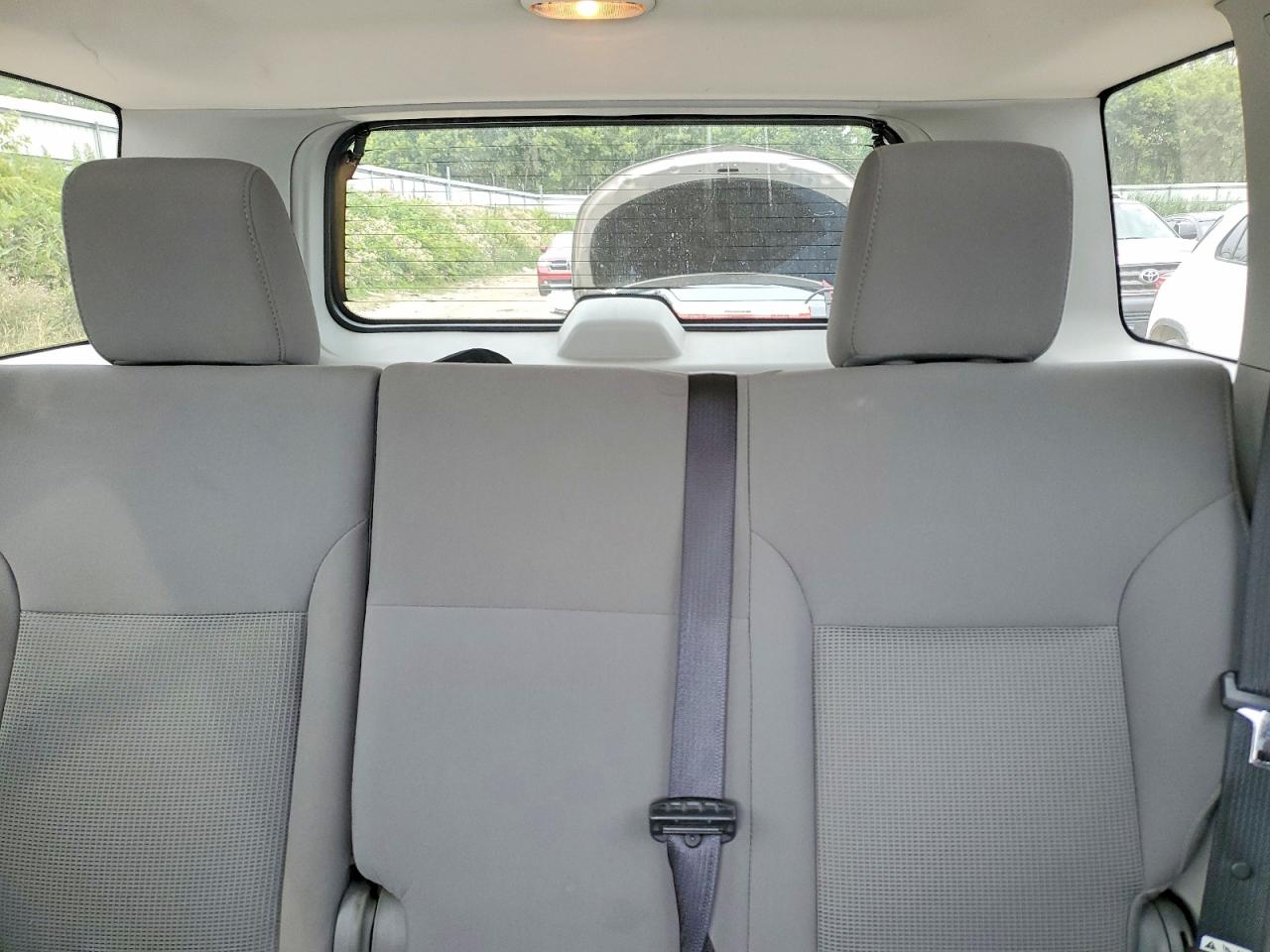 2008 Jeep Liberty Sport Silver vin: 1J8GN28KX8W285504
