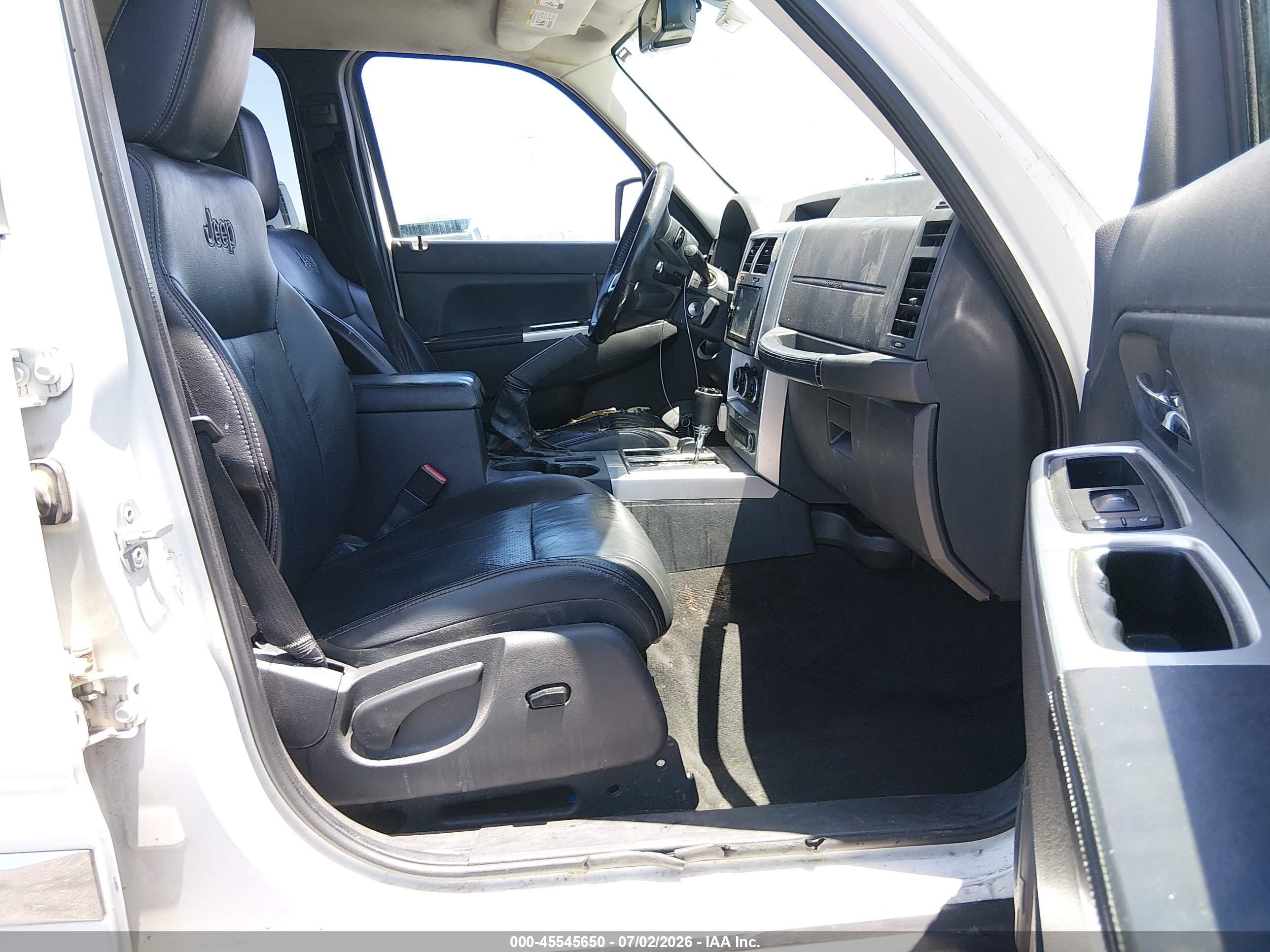 2009 Jeep Liberty Limited Edition White vin: 1J8GN58K09W529664