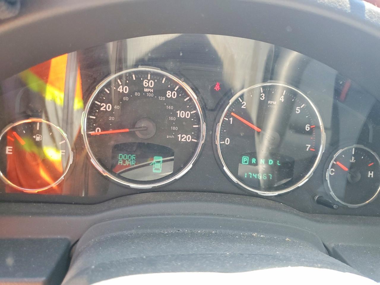 2008 Jeep Liberty Limited Черный vin: 1J8GN58K18W166838