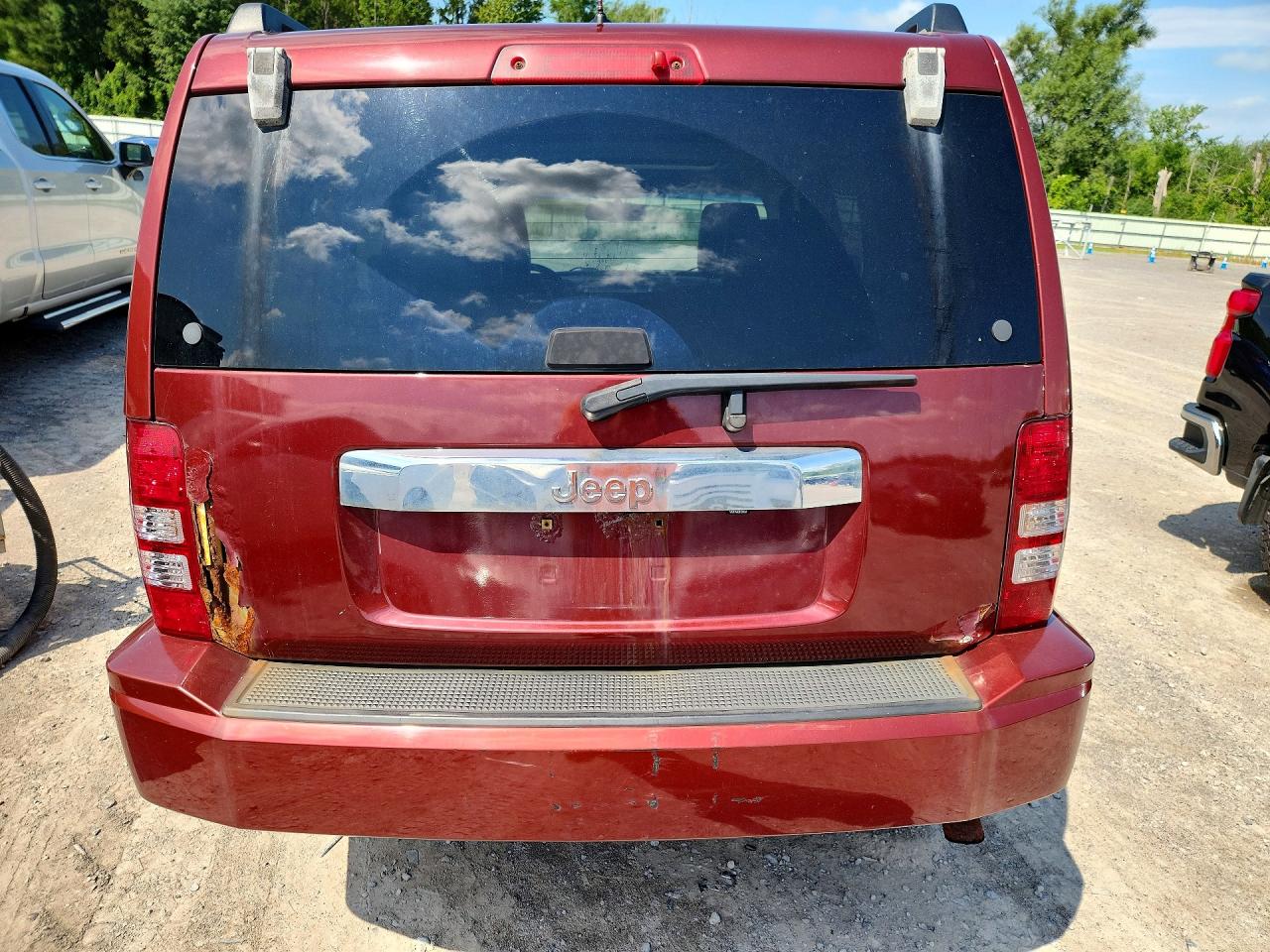 2009 Jeep Liberty Limited Red vin: 1J8GN58K19W539877