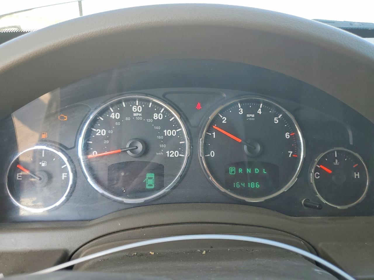2008 Jeep Liberty Limited White vin: 1J8GN58K28W210216