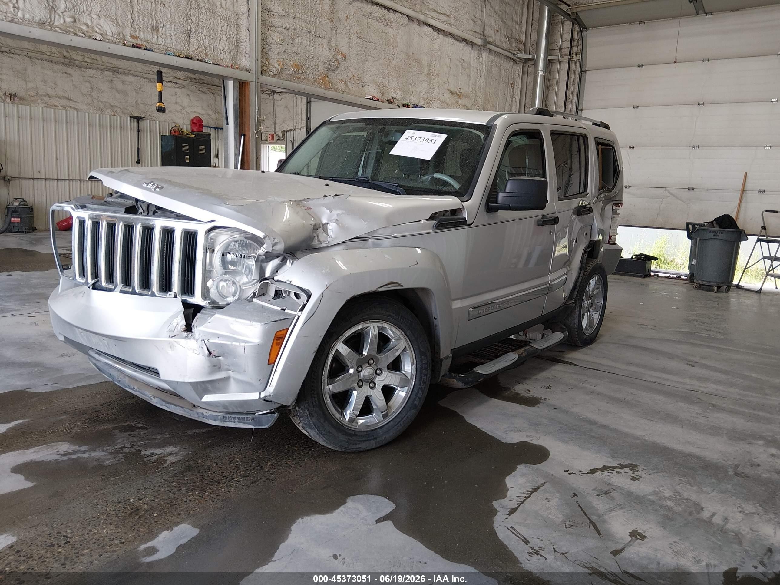 2008 Jeep Liberty Limited Edition Silver vin: 1J8GN58K48W176859