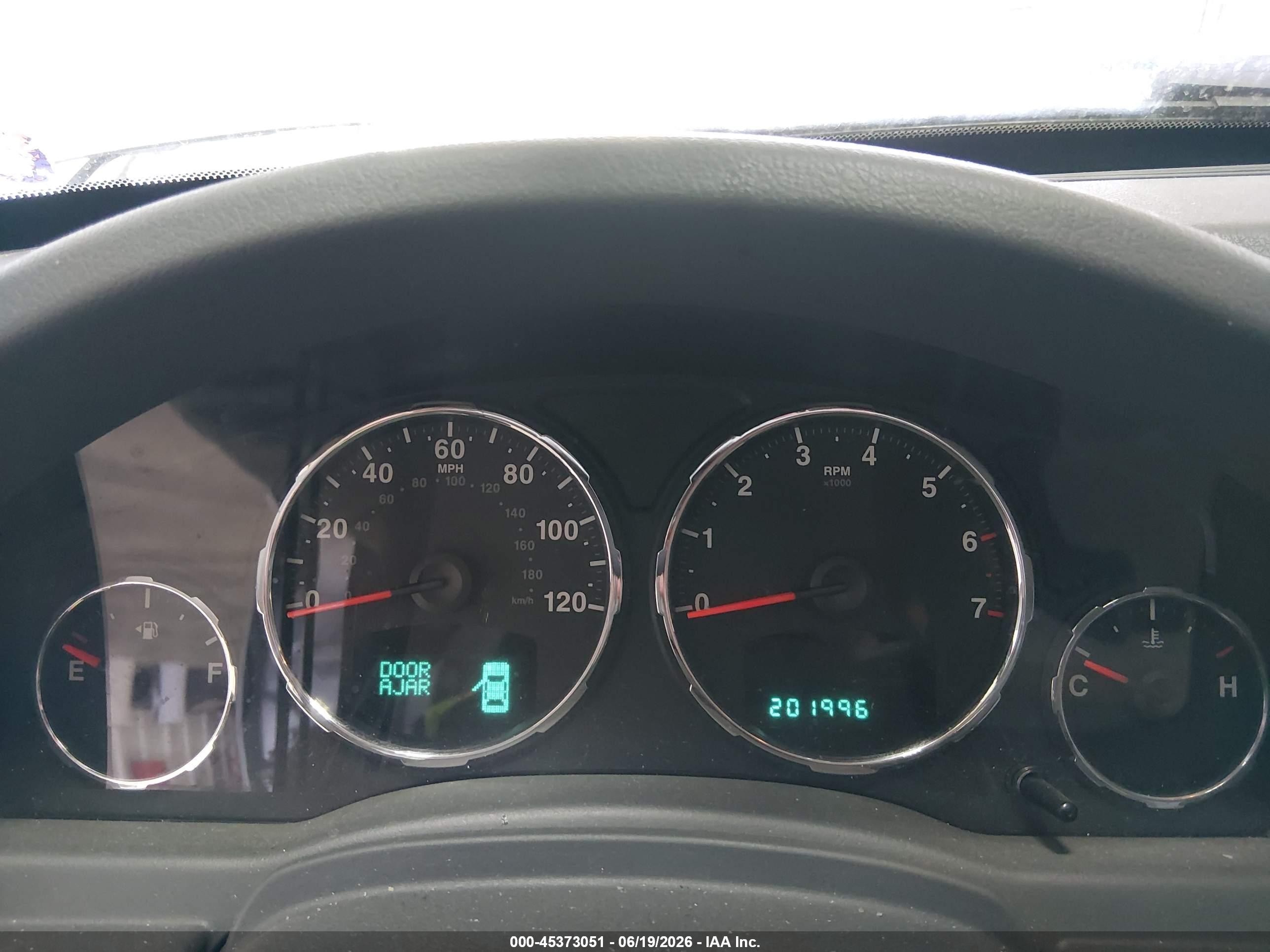 2008 Jeep Liberty Limited Edition Silver vin: 1J8GN58K48W176859
