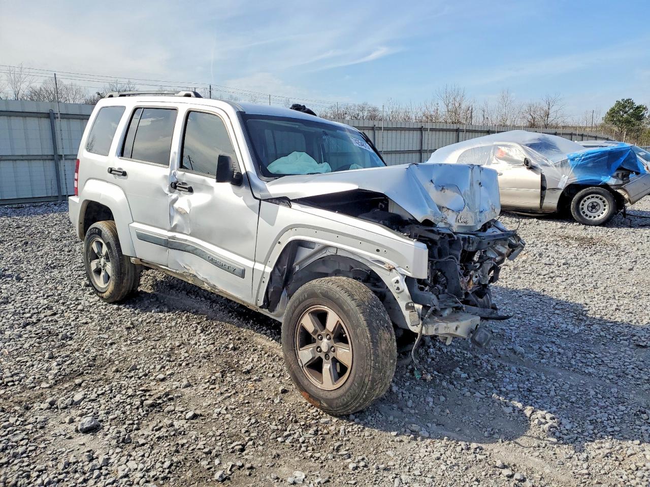 2008 Jeep Liberty Sport Silver vin: 1J8GP28K18W190498