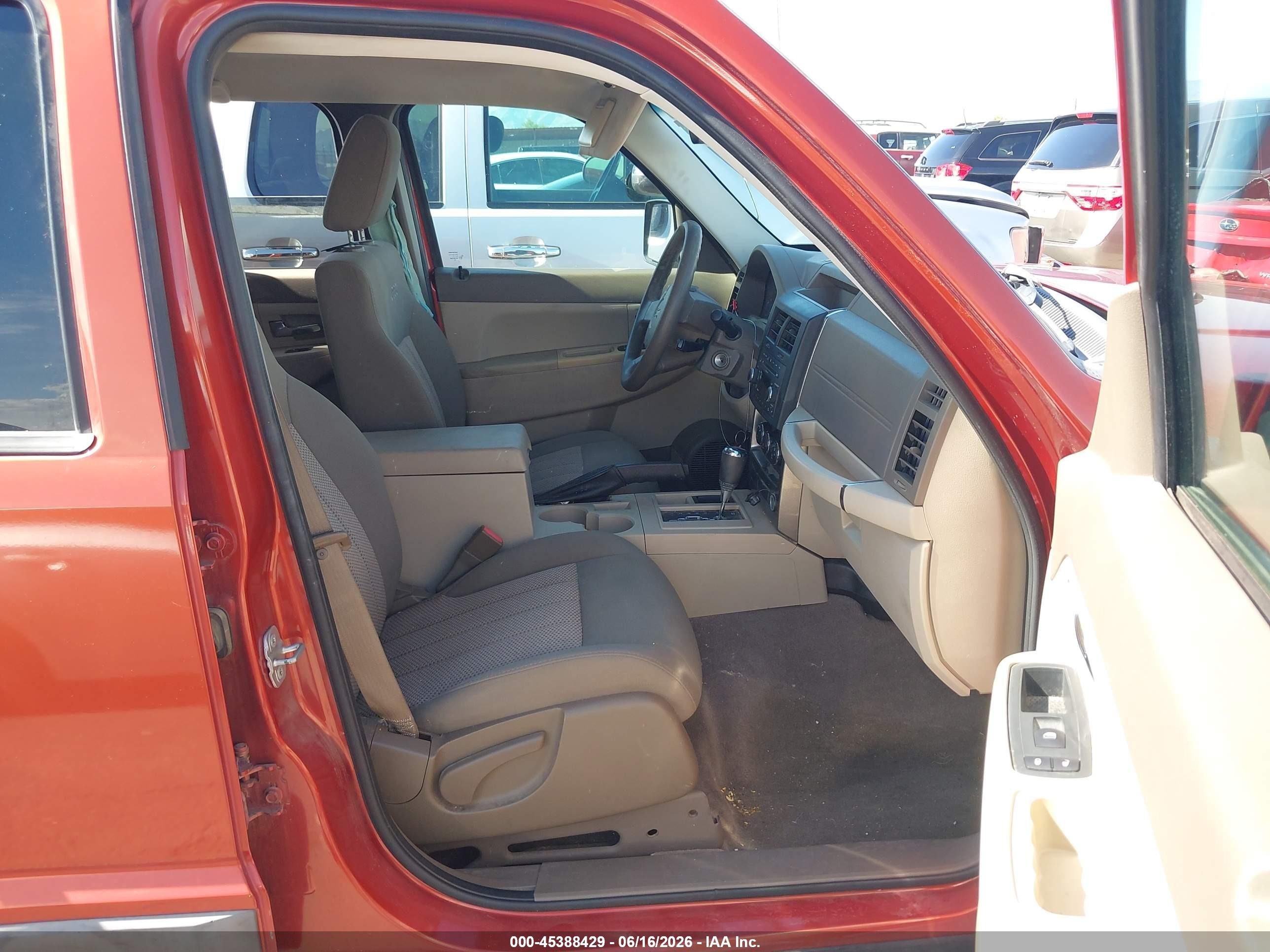 2009 Jeep Liberty Sport Orange vin: 1J8GP28K29W525205