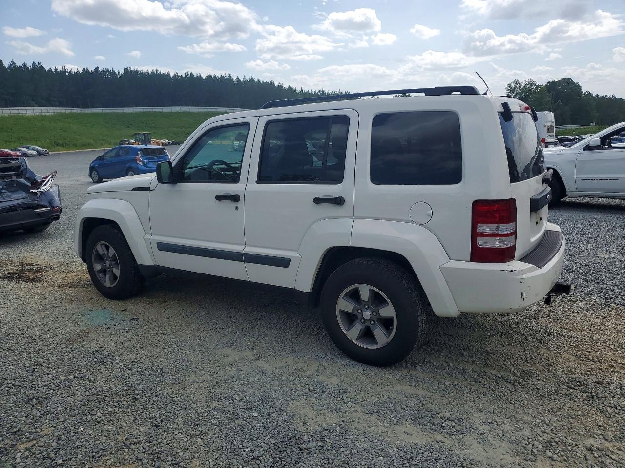 2008 Jeep Liberty Sport White vin: 1J8GP28K48W249253