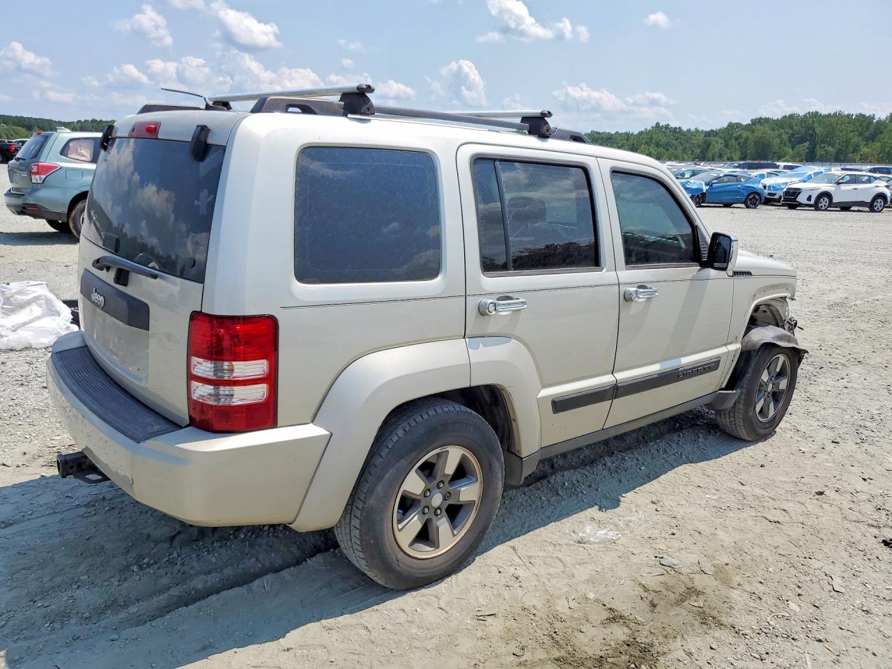 2009 Jeep Liberty Sport Cream vin: 1J8GP28K89W504634