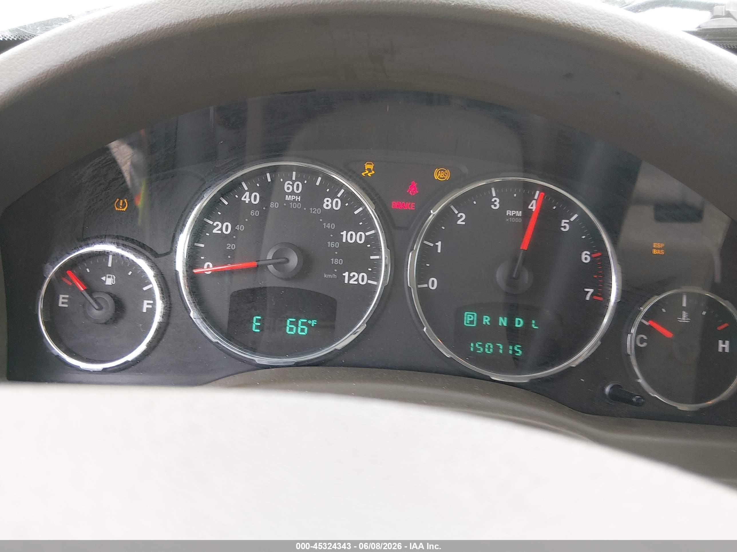 2008 Jeep Liberty Sport Beige vin: 1J8GP28KX8W134639