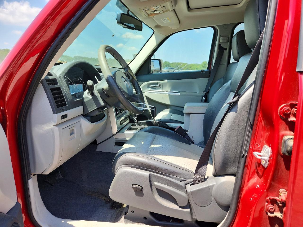 2008 Jeep Liberty Limited Red vin: 1J8GP58K38W219615