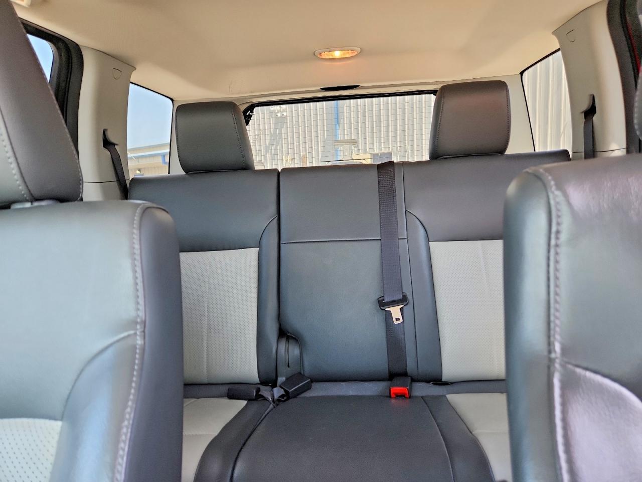 2008 Jeep Liberty Limited Red vin: 1J8GP58K38W219615