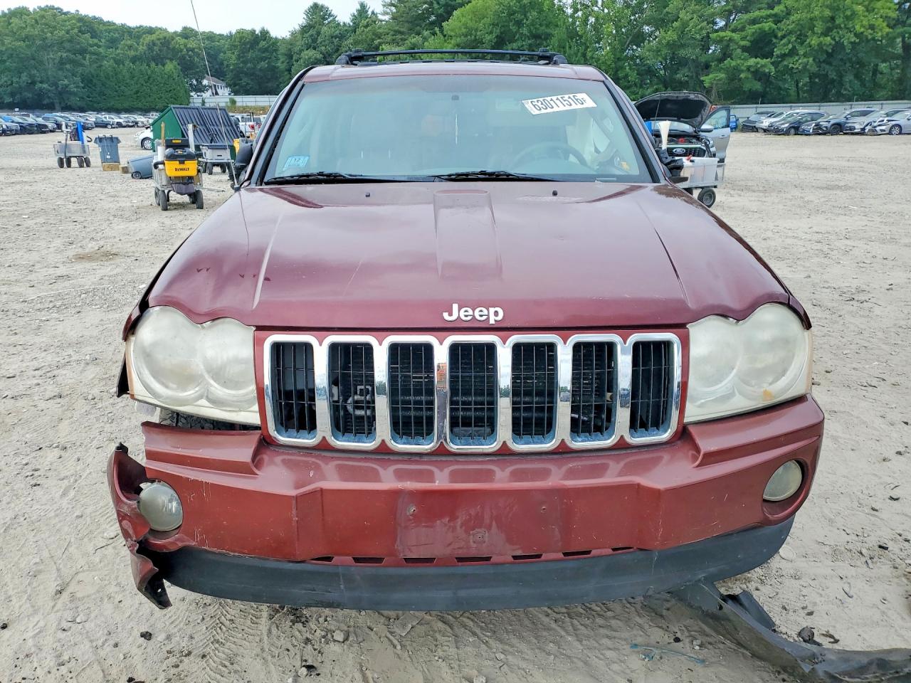 2007 Jeep Grand Cherokee Laredo Red vin: 1J8GR48K07C572091
