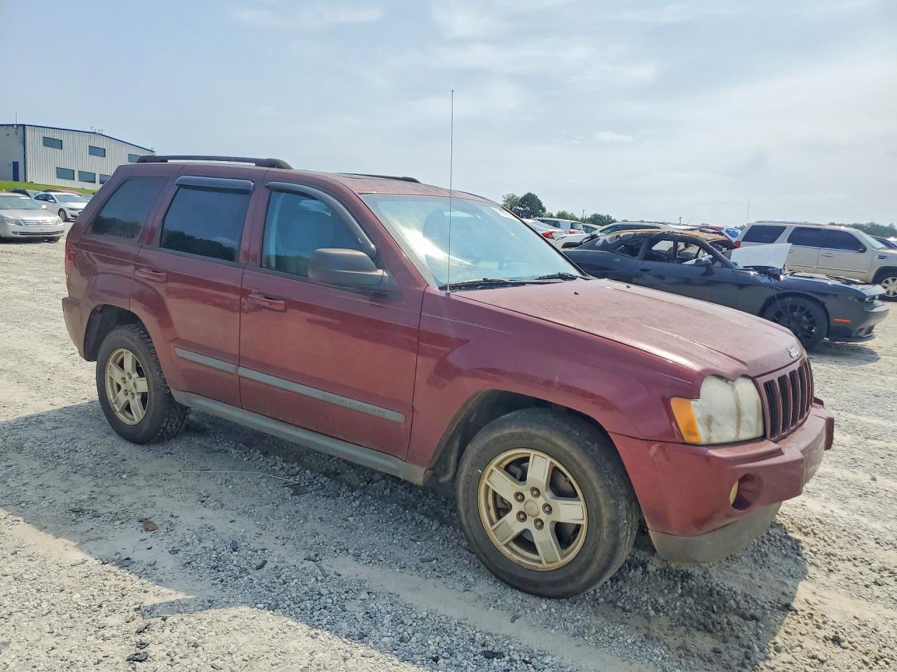 2007 Jeep Grand Cherokee Laredo/columbia/freedom Maroon vin: 1J8GR48K07C577288