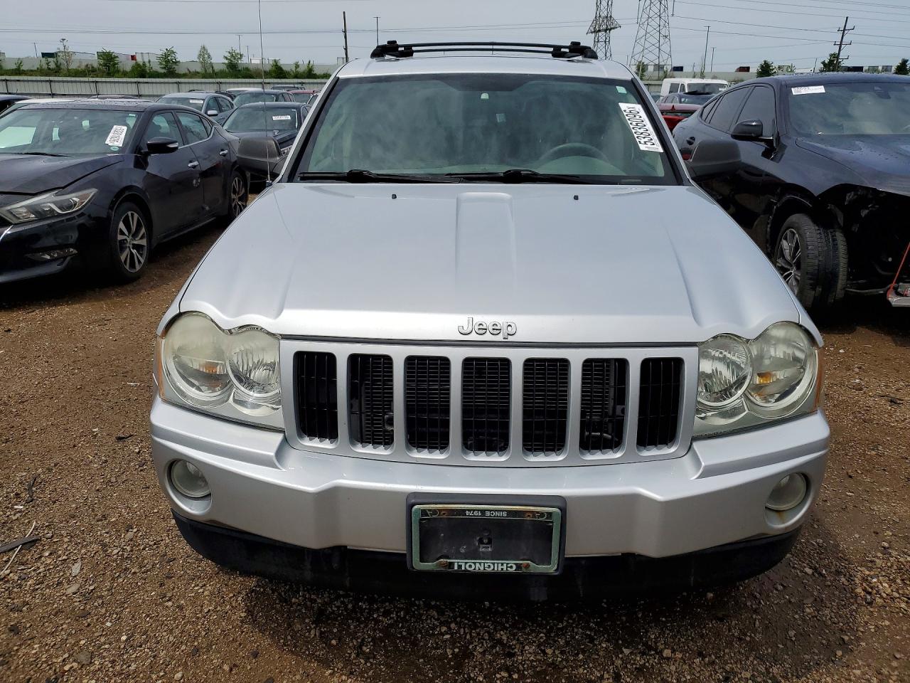 2007 Jeep Grand Cherokee Laredo Silver vin: 1J8GR48K07C648568