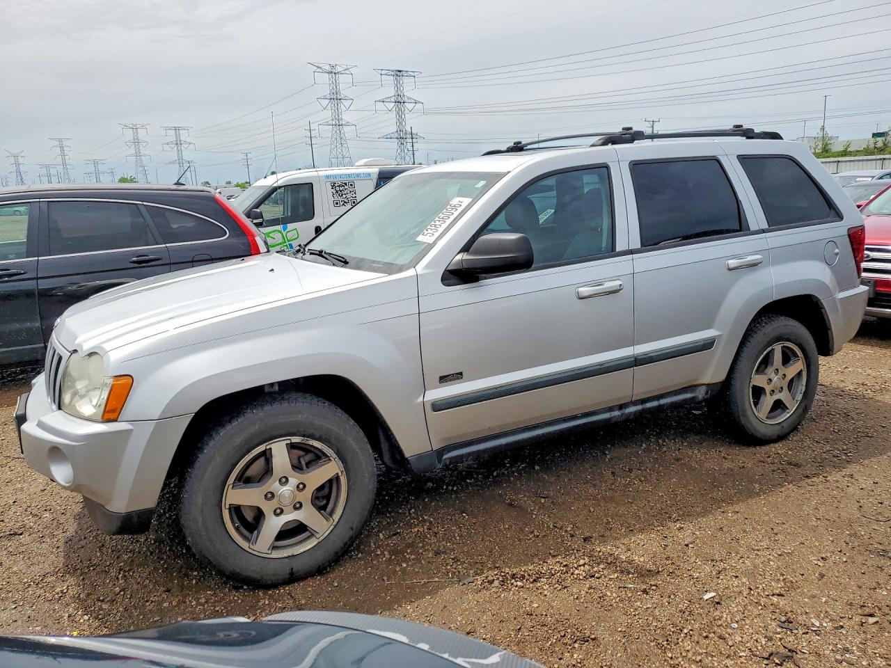 2007 Jeep Grand Cherokee Laredo Silver vin: 1J8GR48K07C648568