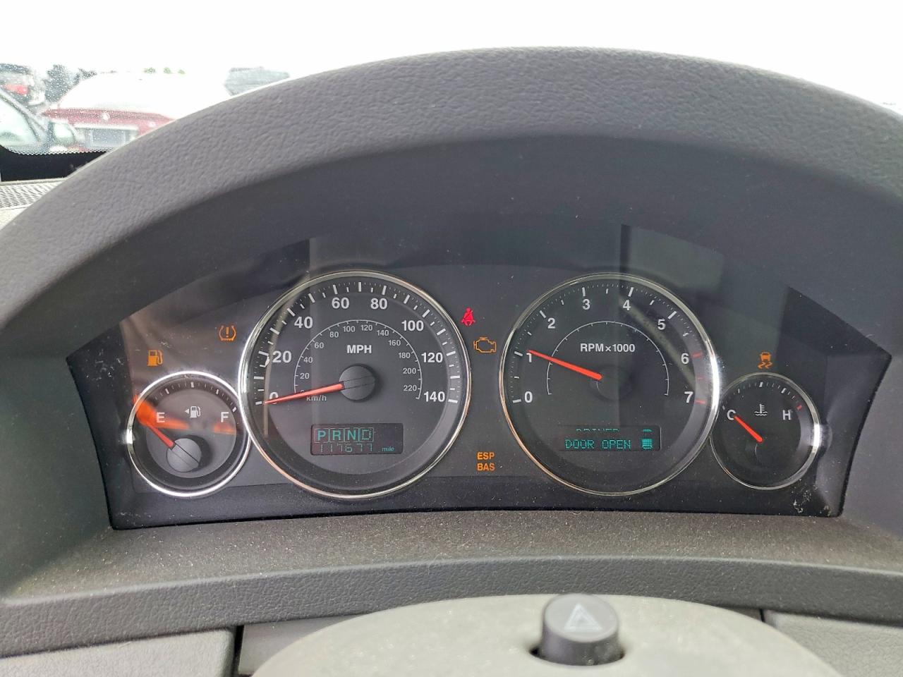 2007 Jeep Grand Cherokee Laredo Silver vin: 1J8GR48K07C648568