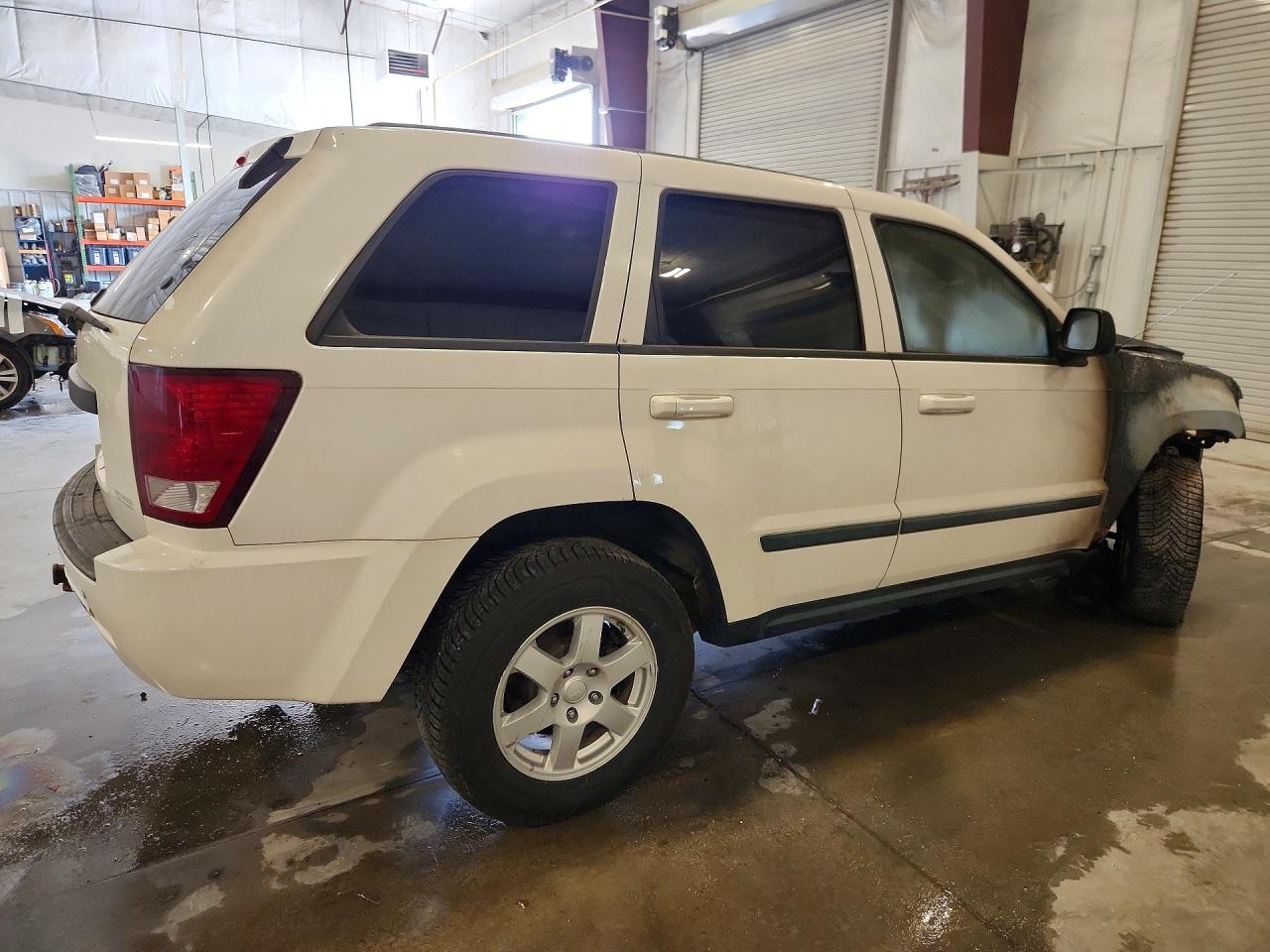 2008 Jeep Grand Cherokee Laredo Burn vin: 1J8GR48K08C144068