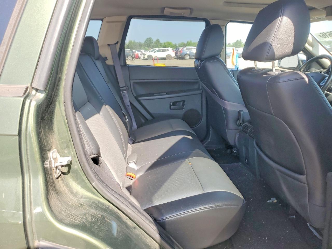 2008 Jeep Grand Cherokee Laredo Зеленый vin: 1J8GR48K08C214524