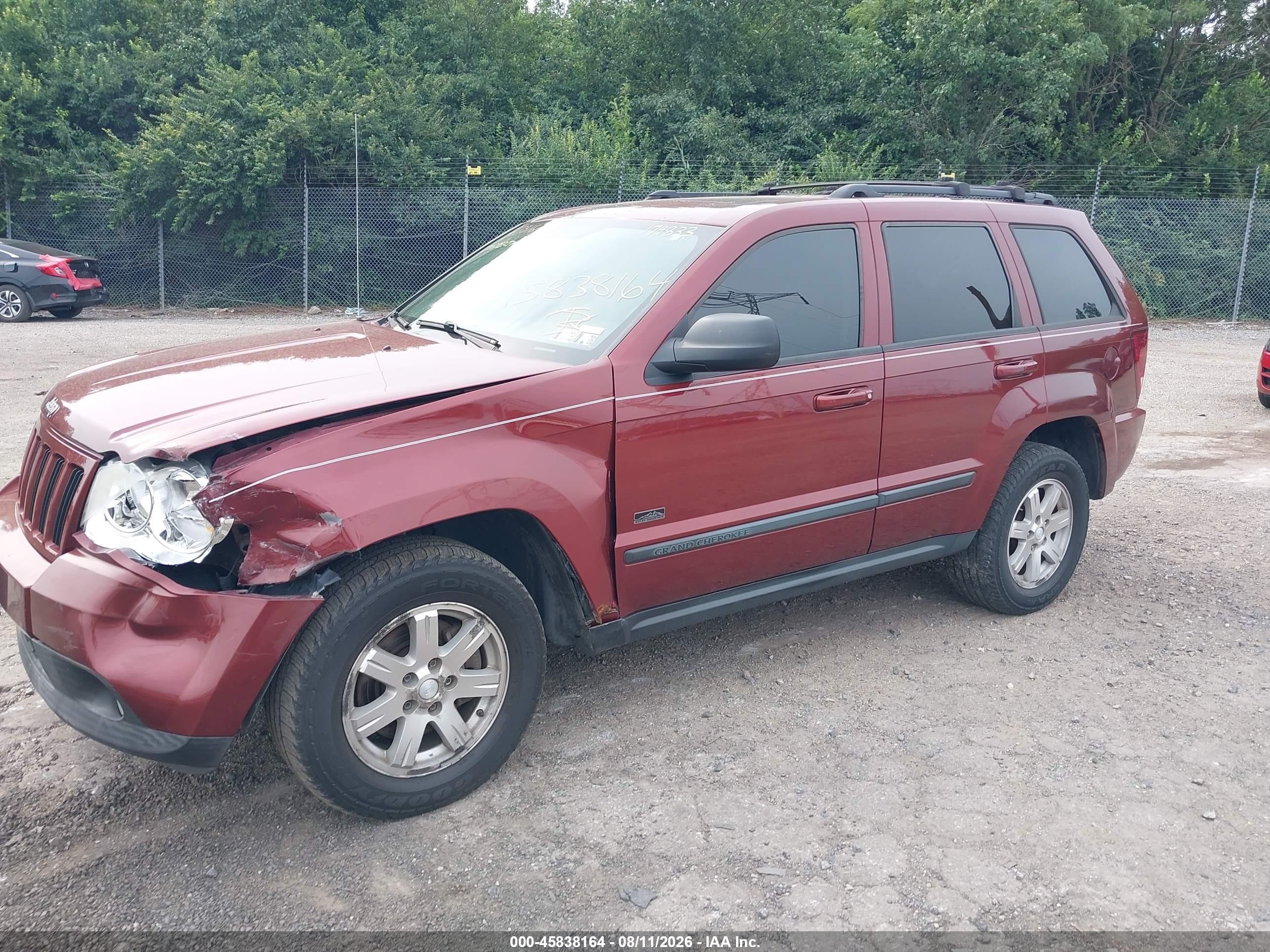 2008 Jeep Grand Cherokee Laredo Бордовый vin: 1J8GR48K18C179833