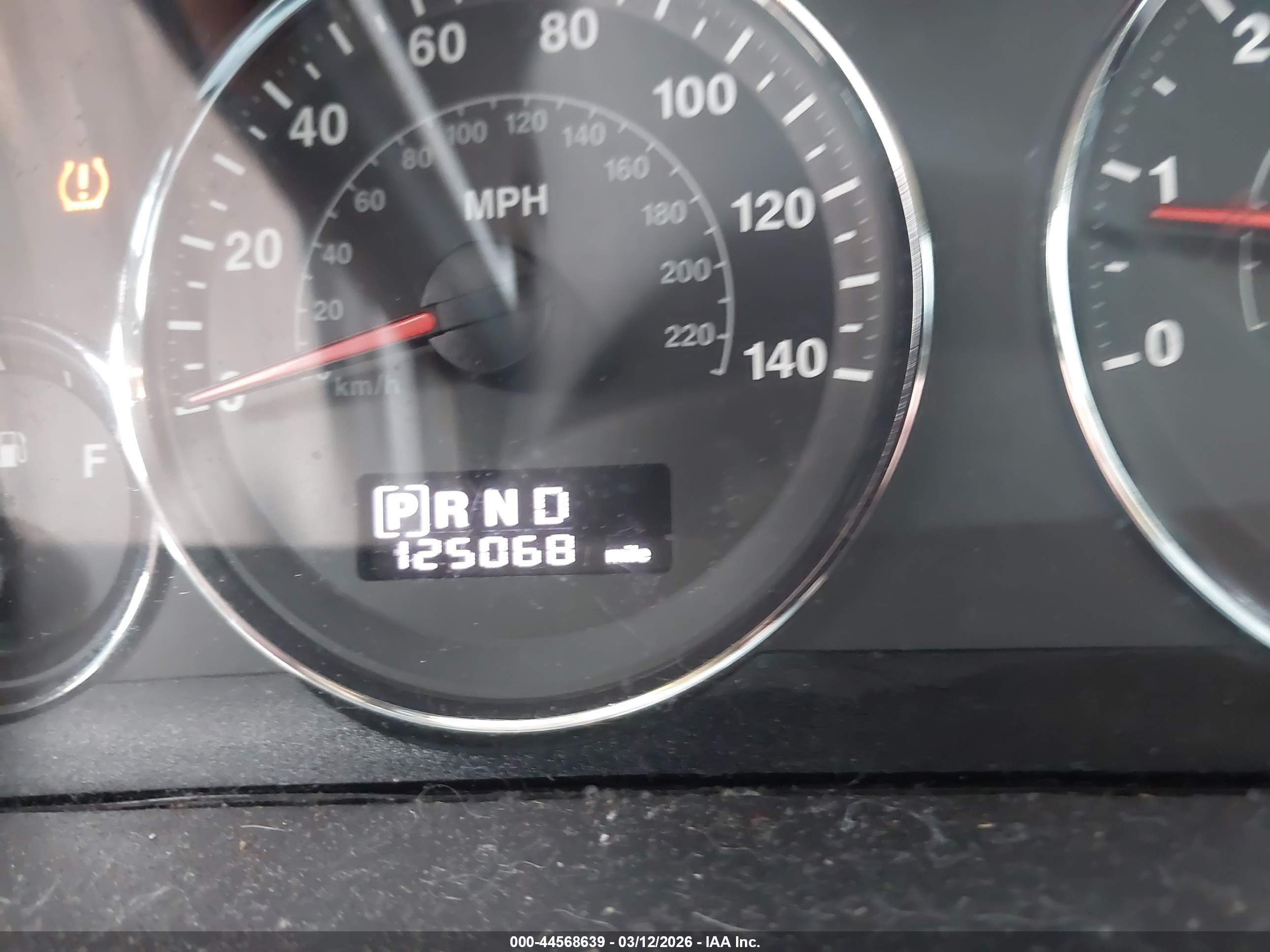 2008 Jeep Grand Cherokee Laredo Silver vin: 1J8GR48K18C226777