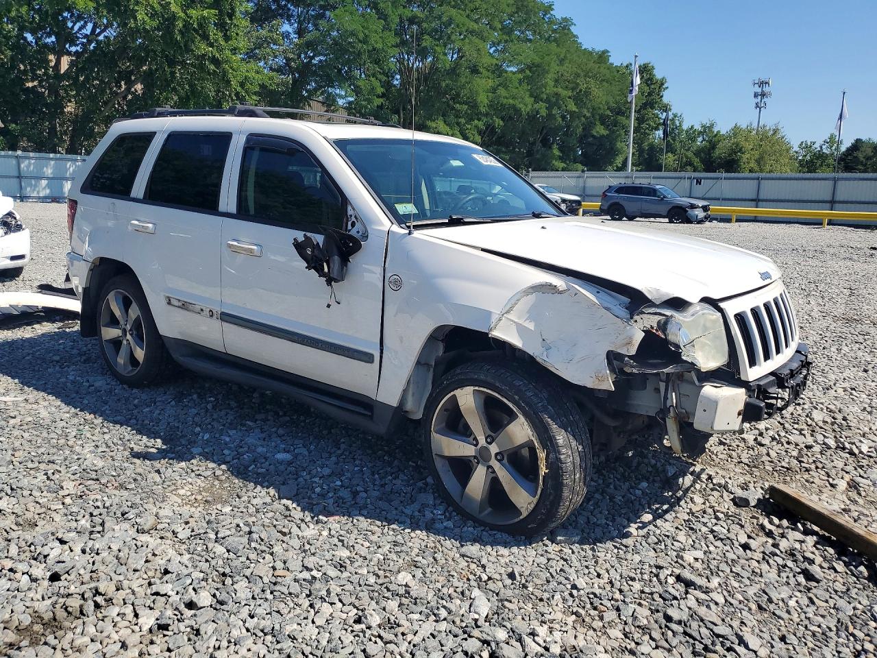 2009 Jeep Grand Cherokee Laredo White vin: 1J8GR48K19C526708