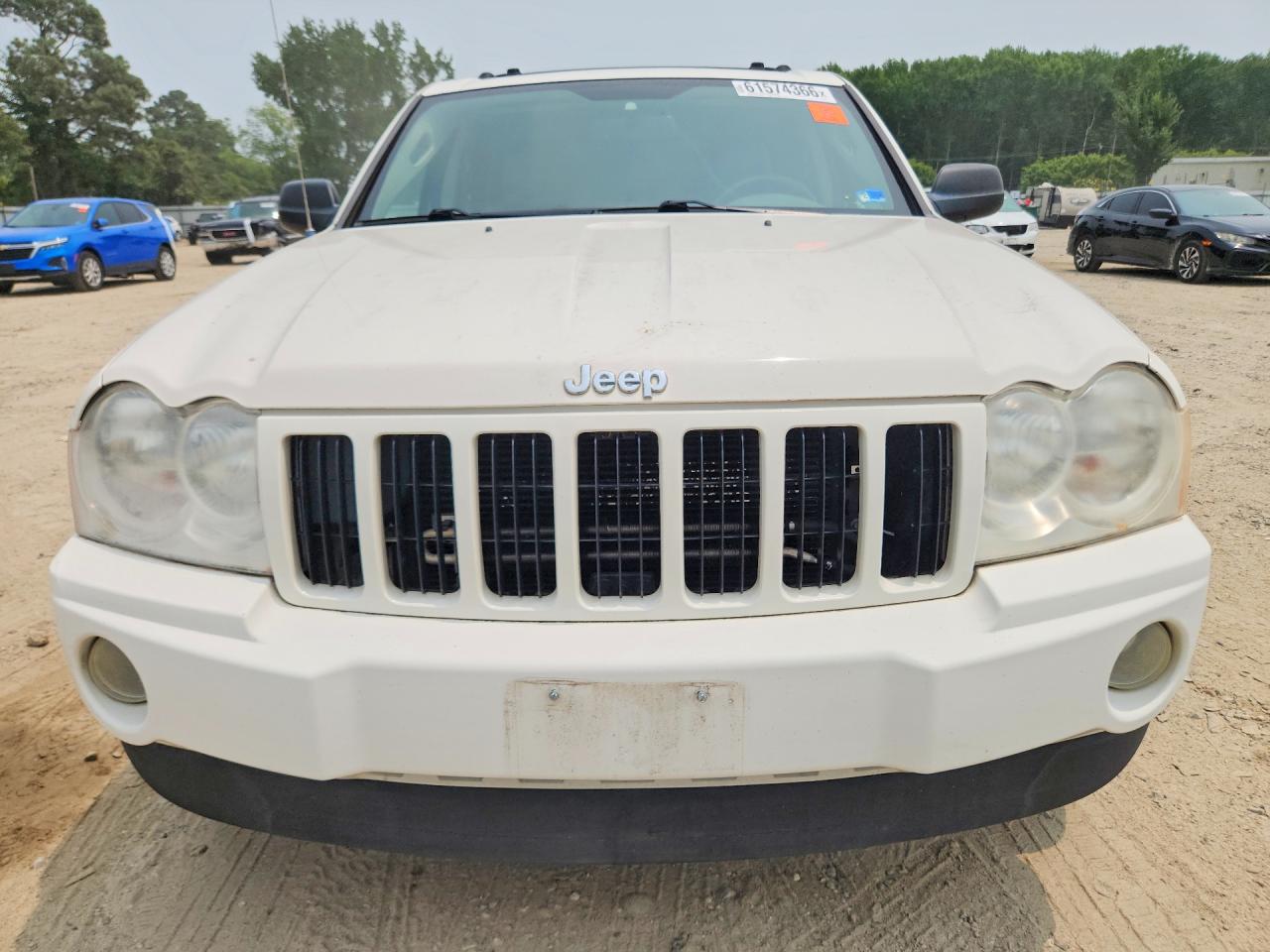2005 Jeep Grand Cherokee Laredo White vin: 1J8GR48K25C609459