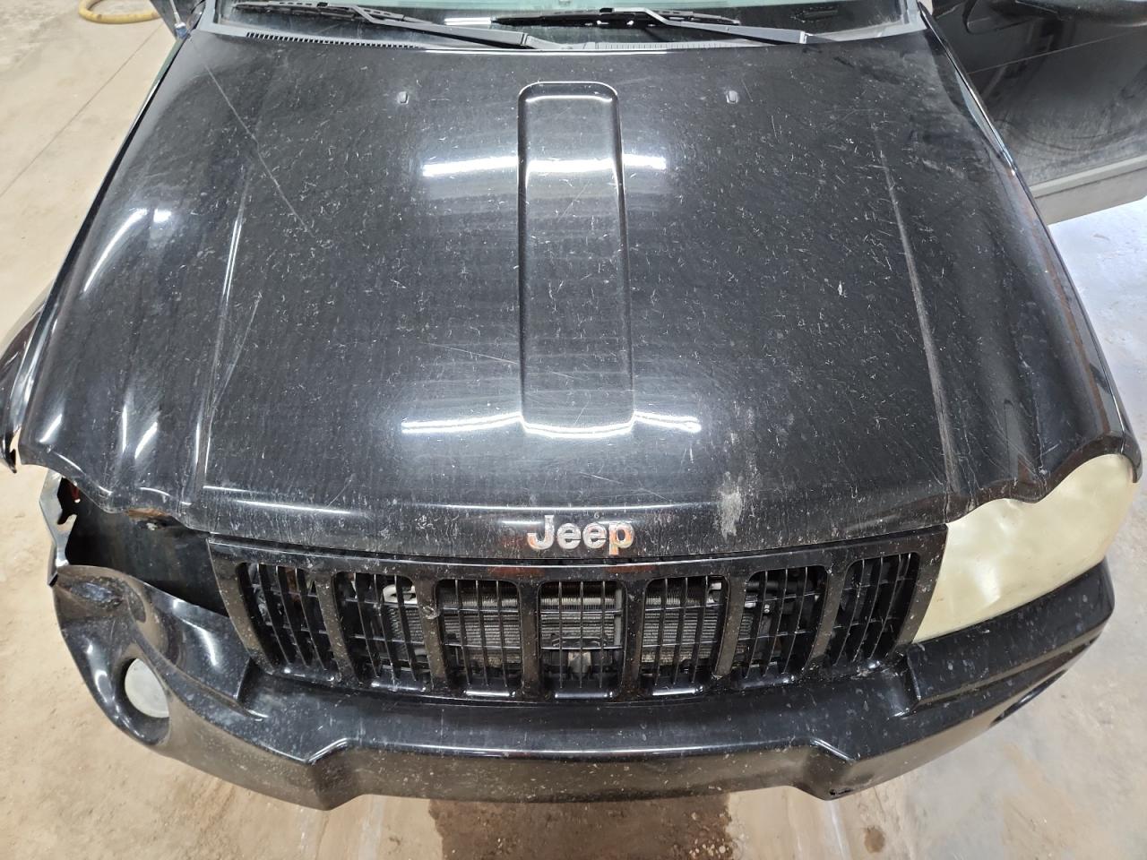 2007 Jeep Grand Cherokee Laredo Black vin: 1J8GR48K27C628144