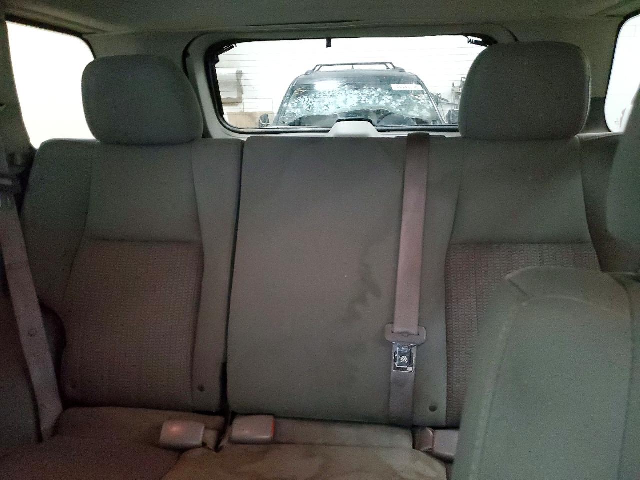 2007 Jeep Grand Cherokee Laredo Silver vin: 1J8GR48K37C651433