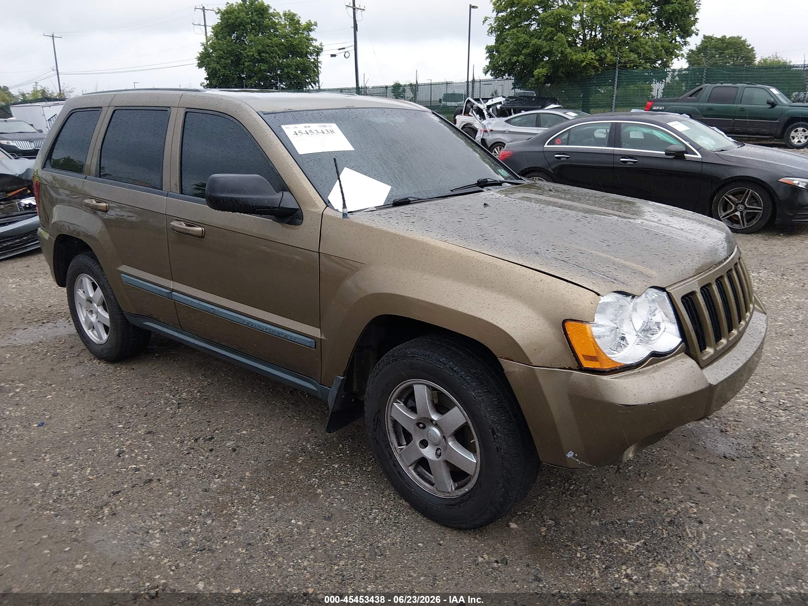 2008 Jeep Grand Cherokee Laredo Brown vin: 1J8GR48K38C238722