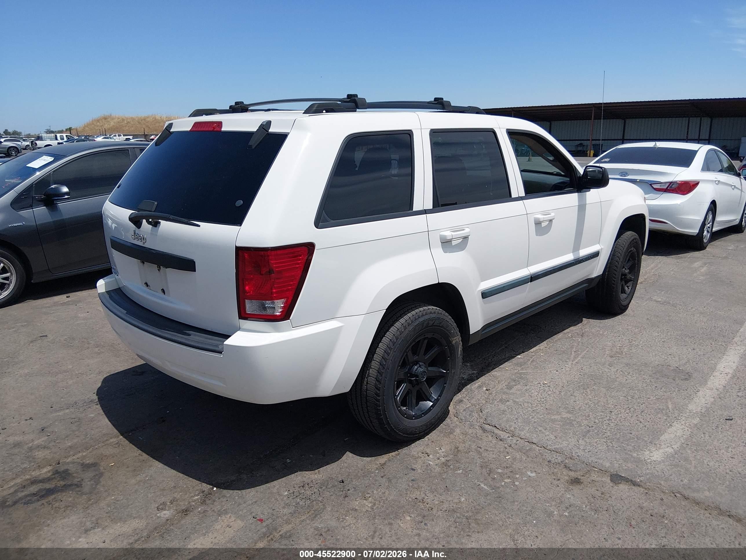 2009 Jeep Grand Cherokee Laredo White vin: 1J8GR48K39C551271