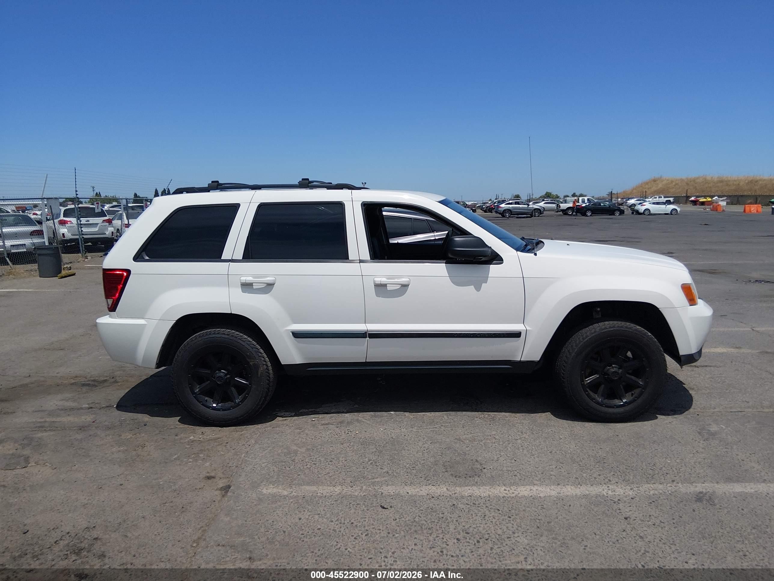 2009 Jeep Grand Cherokee Laredo White vin: 1J8GR48K39C551271