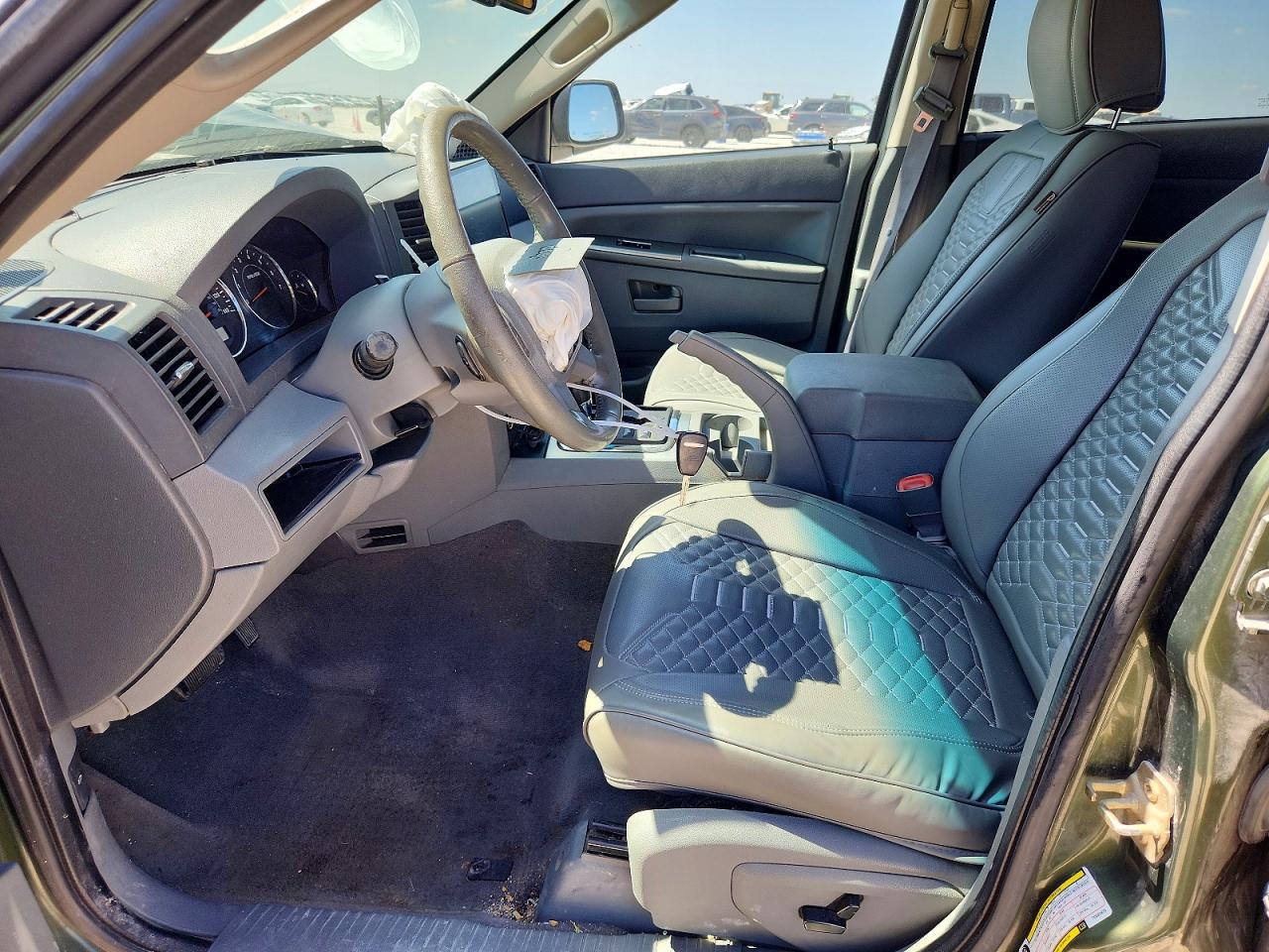2007 Jeep Grand Cherokee Laredo Green vin: 1J8GR48K47C563975