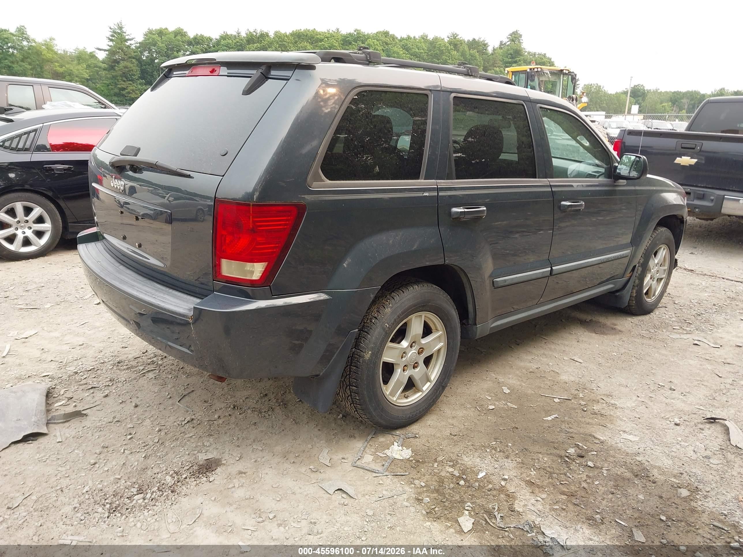 2007 Jeep Grand Cherokee Laredo Gray vin: 1J8GR48K47C607151