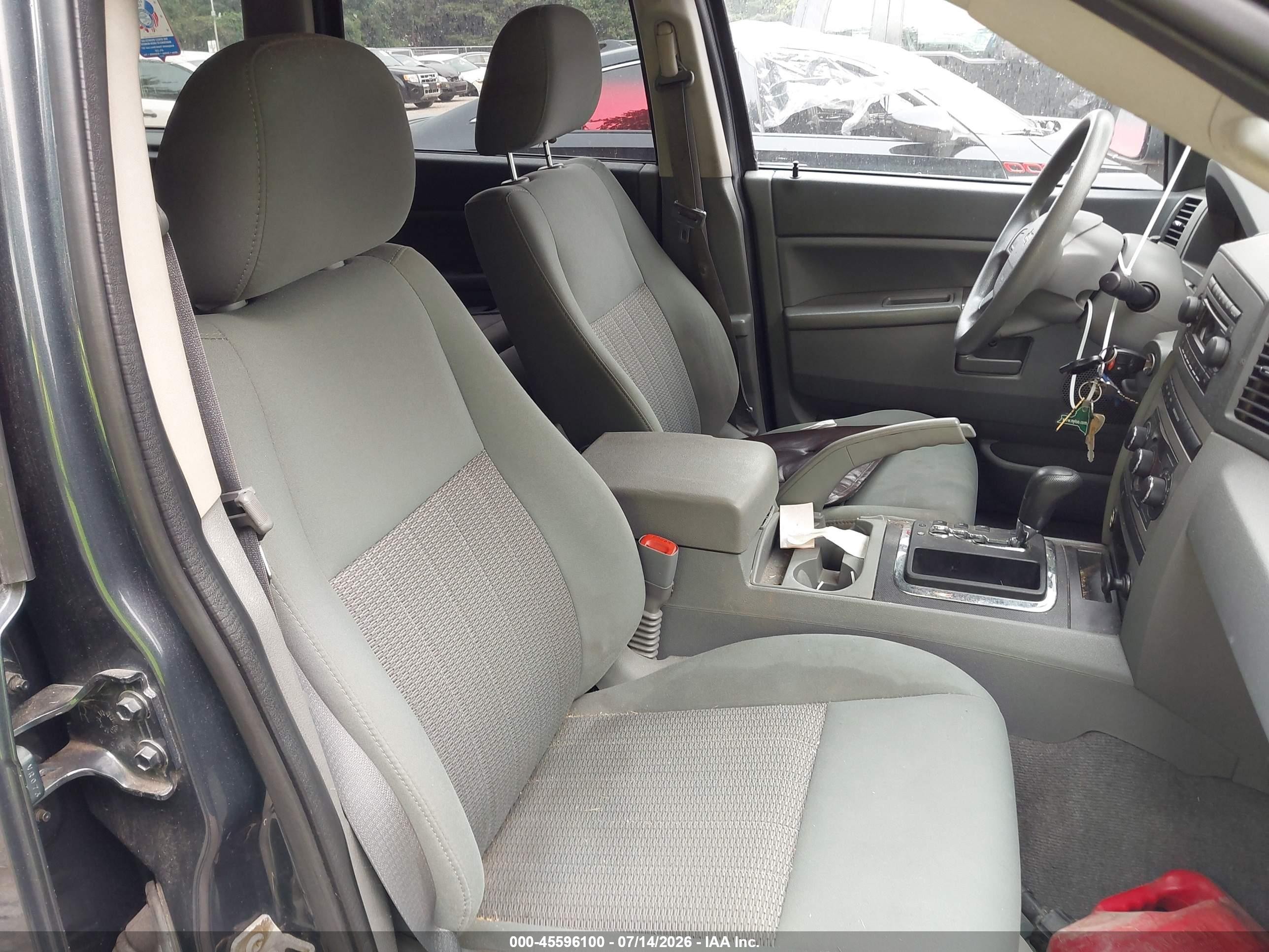 2007 Jeep Grand Cherokee Laredo Gray vin: 1J8GR48K47C607151