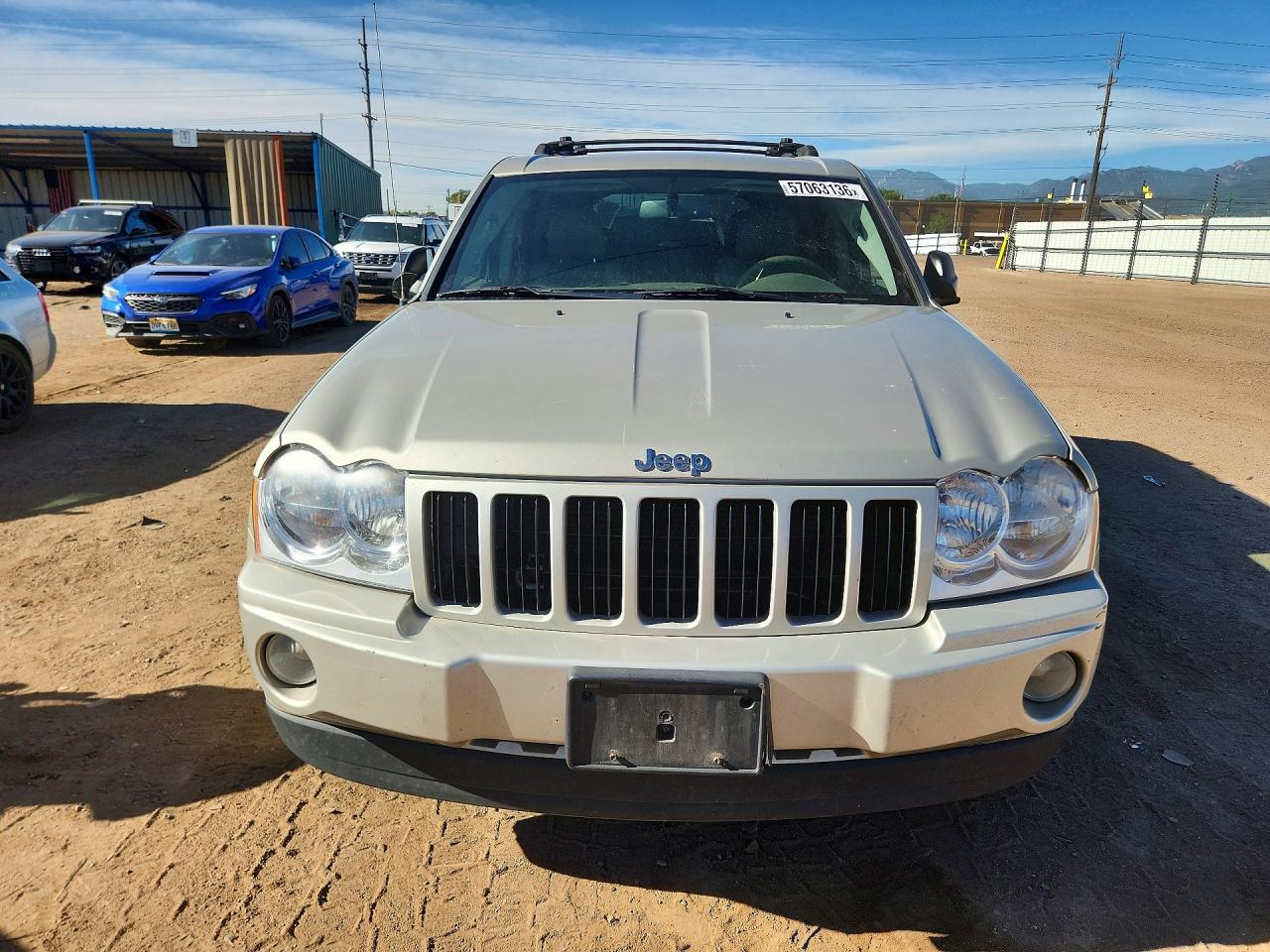 2007 Jeep Grand Cherokee Laredo Бежевый vin: 1J8GR48K47C607232