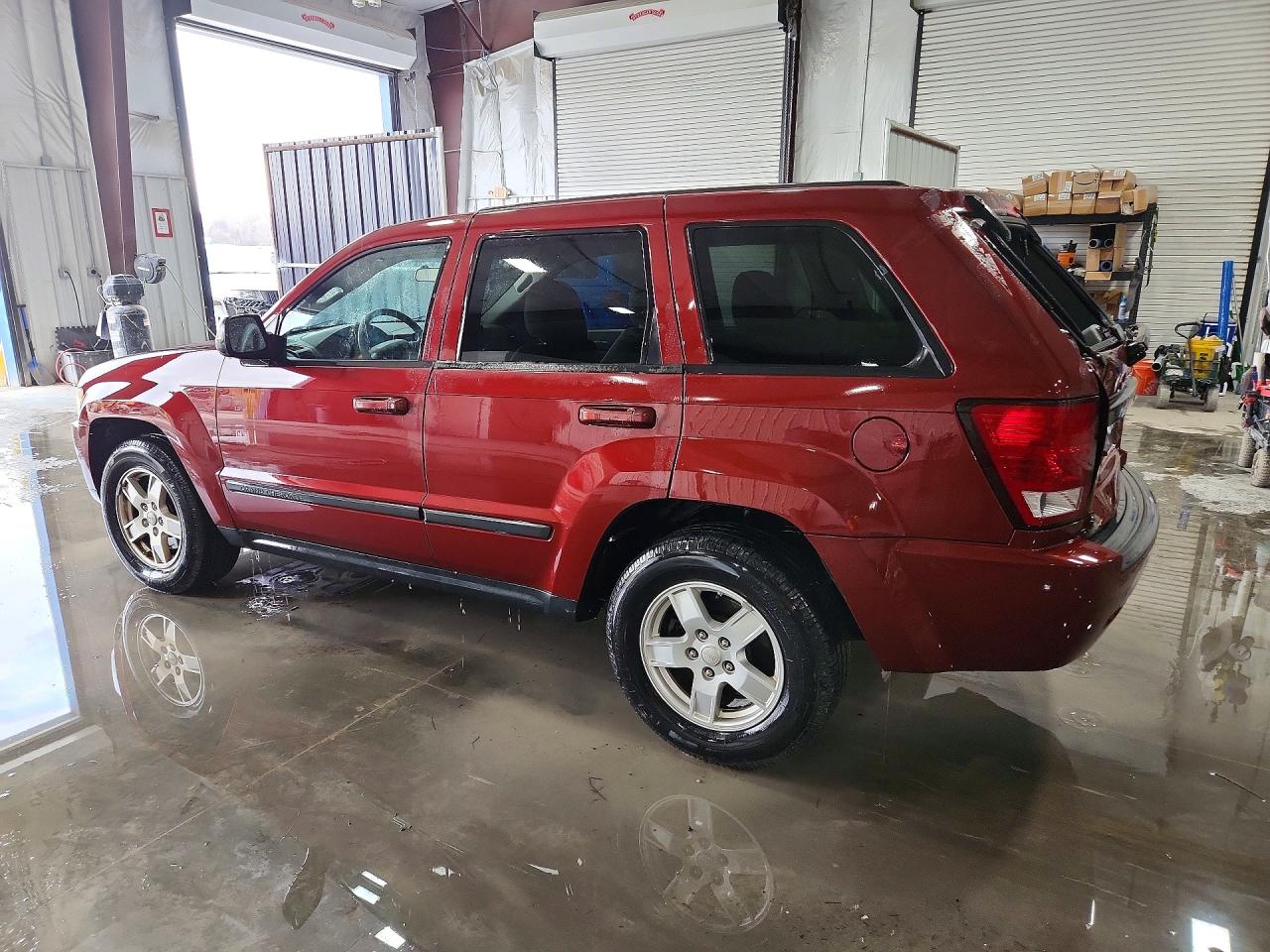 2007 Jeep Grand Cherokee Laredo Maroon vin: 1J8GR48K47C615122