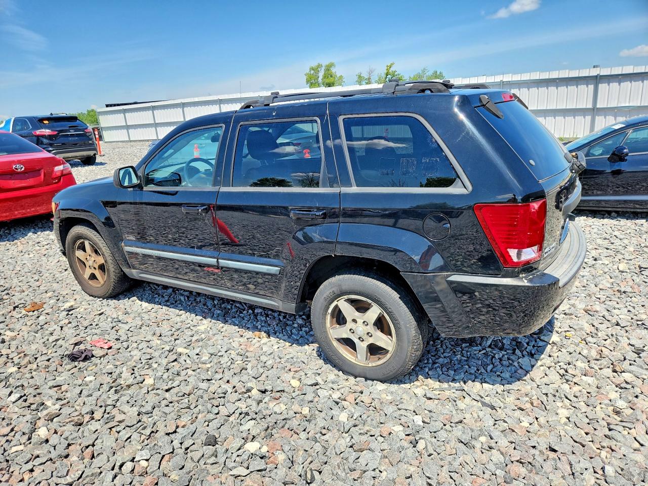 2007 Jeep Grand Cherokee Laredo Black vin: 1J8GR48K47C625004