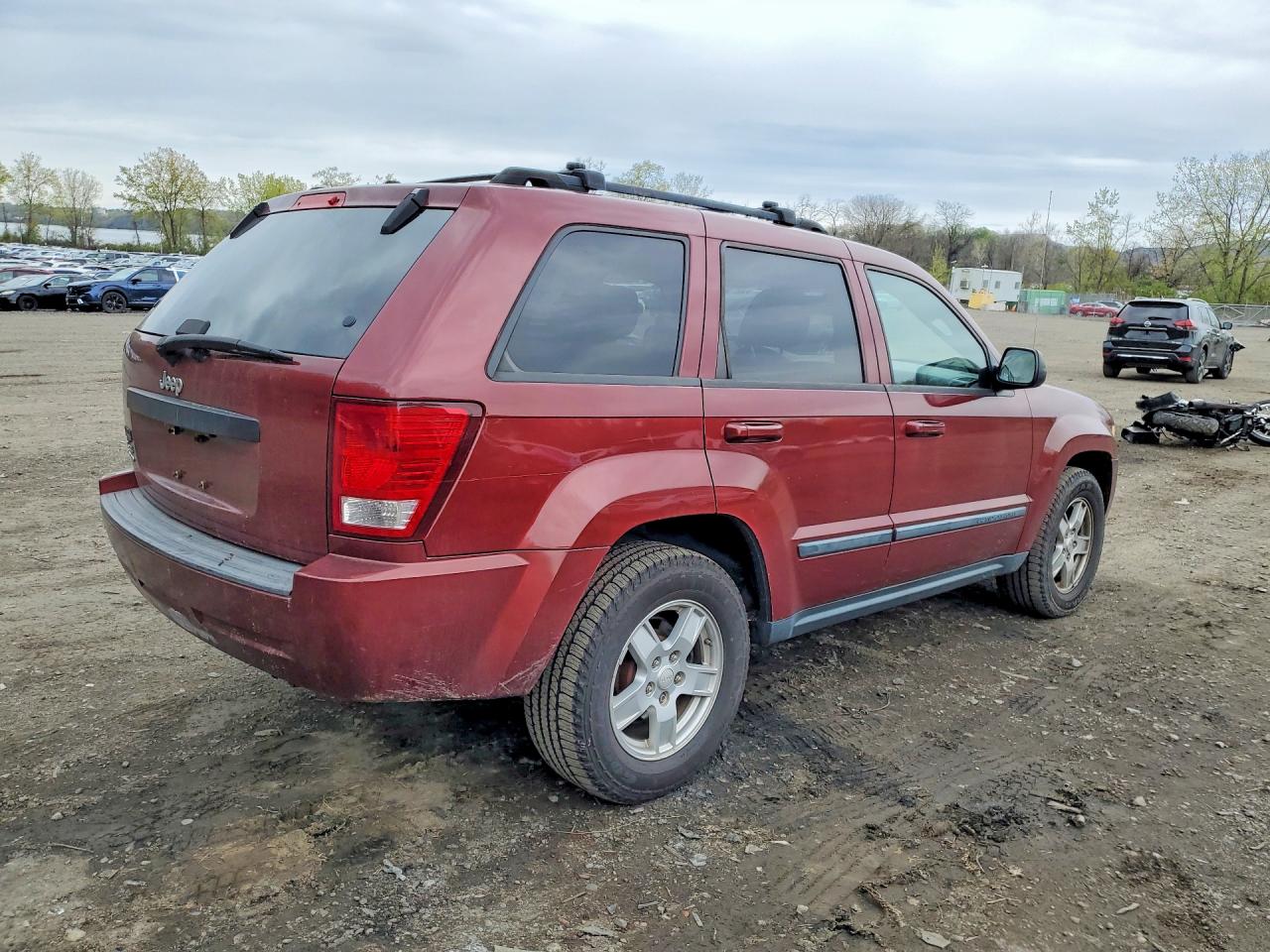 2007 Jeep Grand Cherokee Burgundy vin: 1J8GR48K47C682898