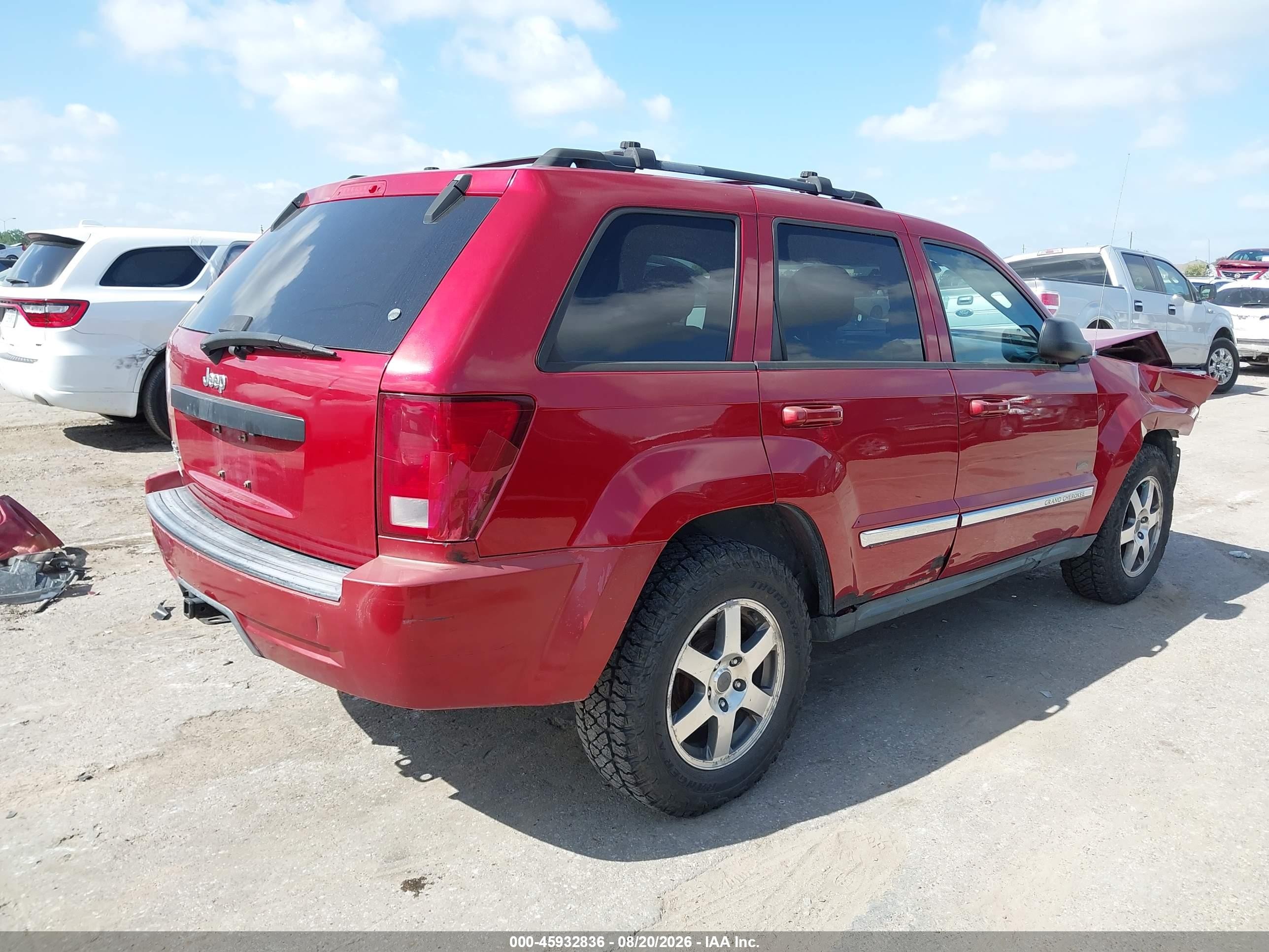 2009 Jeep Grand Cherokee Laredo Красный vin: 1J8GR48K49C549500