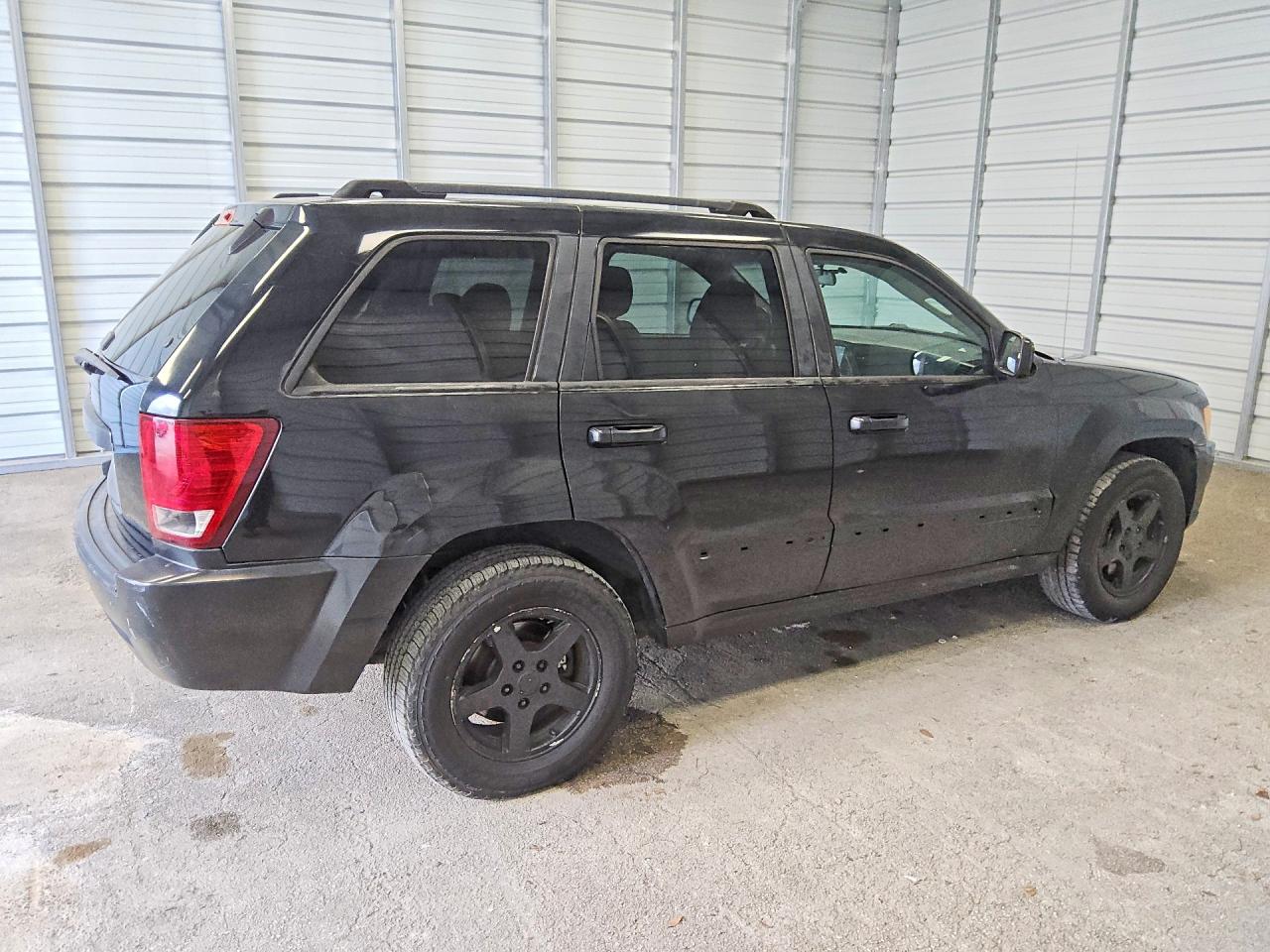 2007 Jeep Grand Cherokee Laredo Black vin: 1J8GR48K57C619616