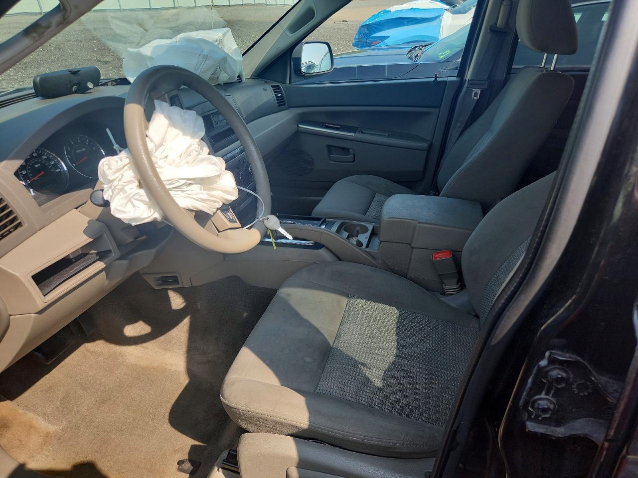 2007 Jeep Grand Cherokee Laredo Black vin: 1J8GR48K57C680058