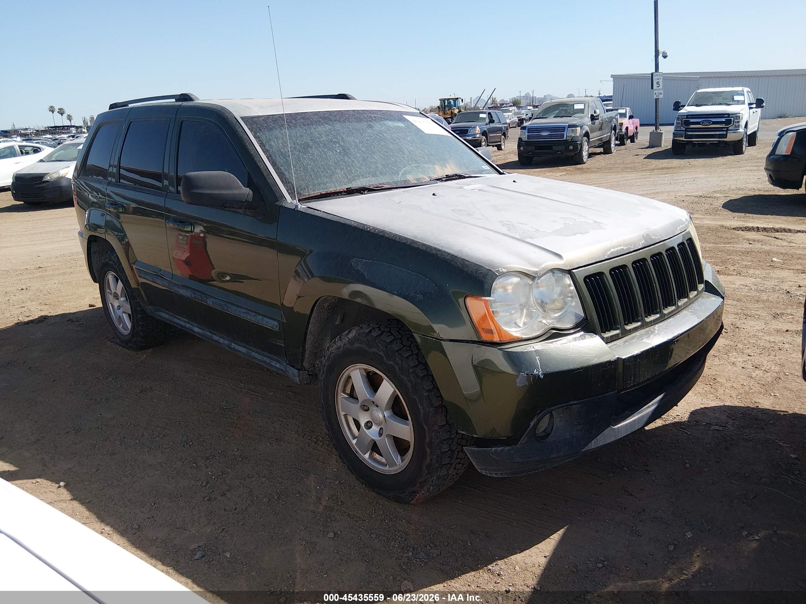 2008 Jeep Grand Cherokee Laredo Зеленый vin: 1J8GR48K58C133356