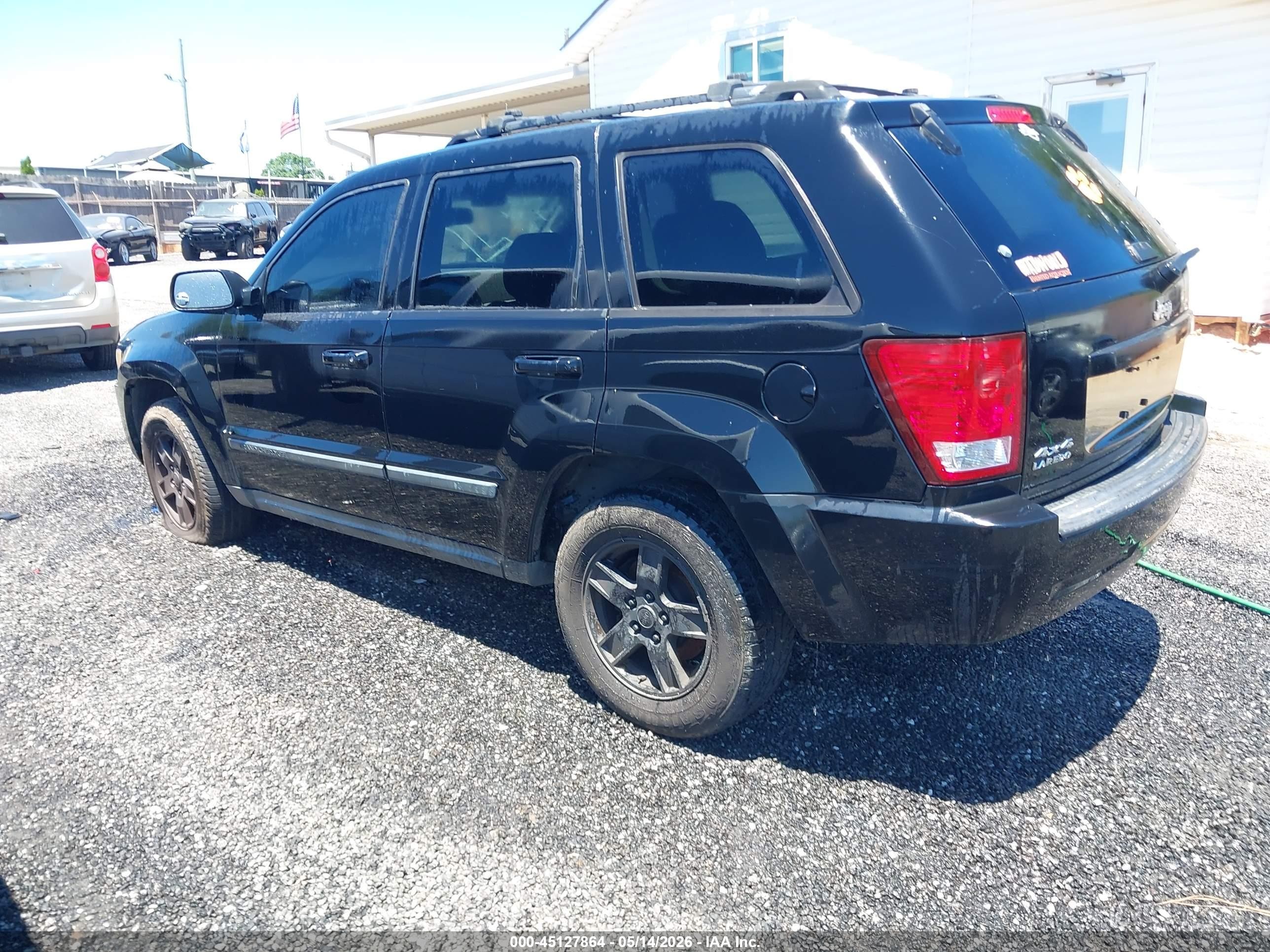 2007 Jeep Grand Cherokee Laredo Black vin: 1J8GR48K67C570717